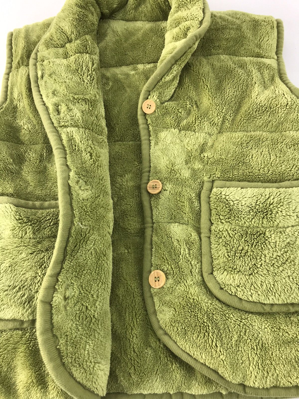 Vintage Vintage Japanese Brand Fluffy Insulated Vest Double Pocket Size US M / EU 48-50 / 2 - 4 Thumbnail