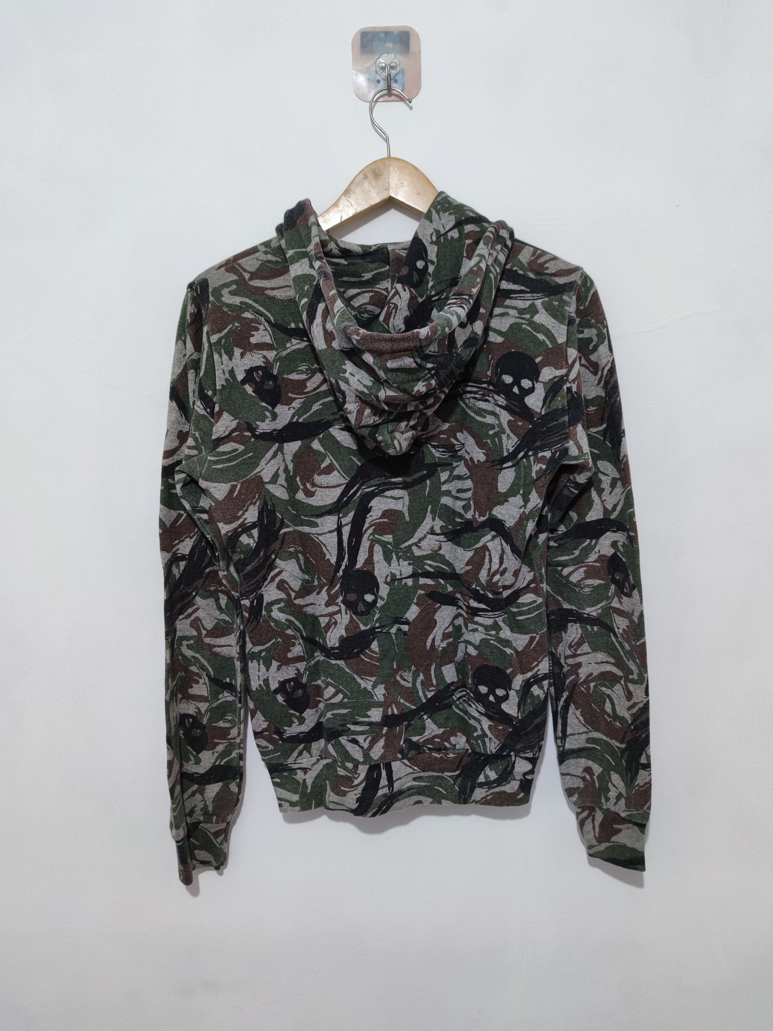 Hysteric Glamour Vtg Hysteric Glamour Camo Skull Zip Up Hoodie Size US S / EU 44-46 / 1 - 4 Thumbnail