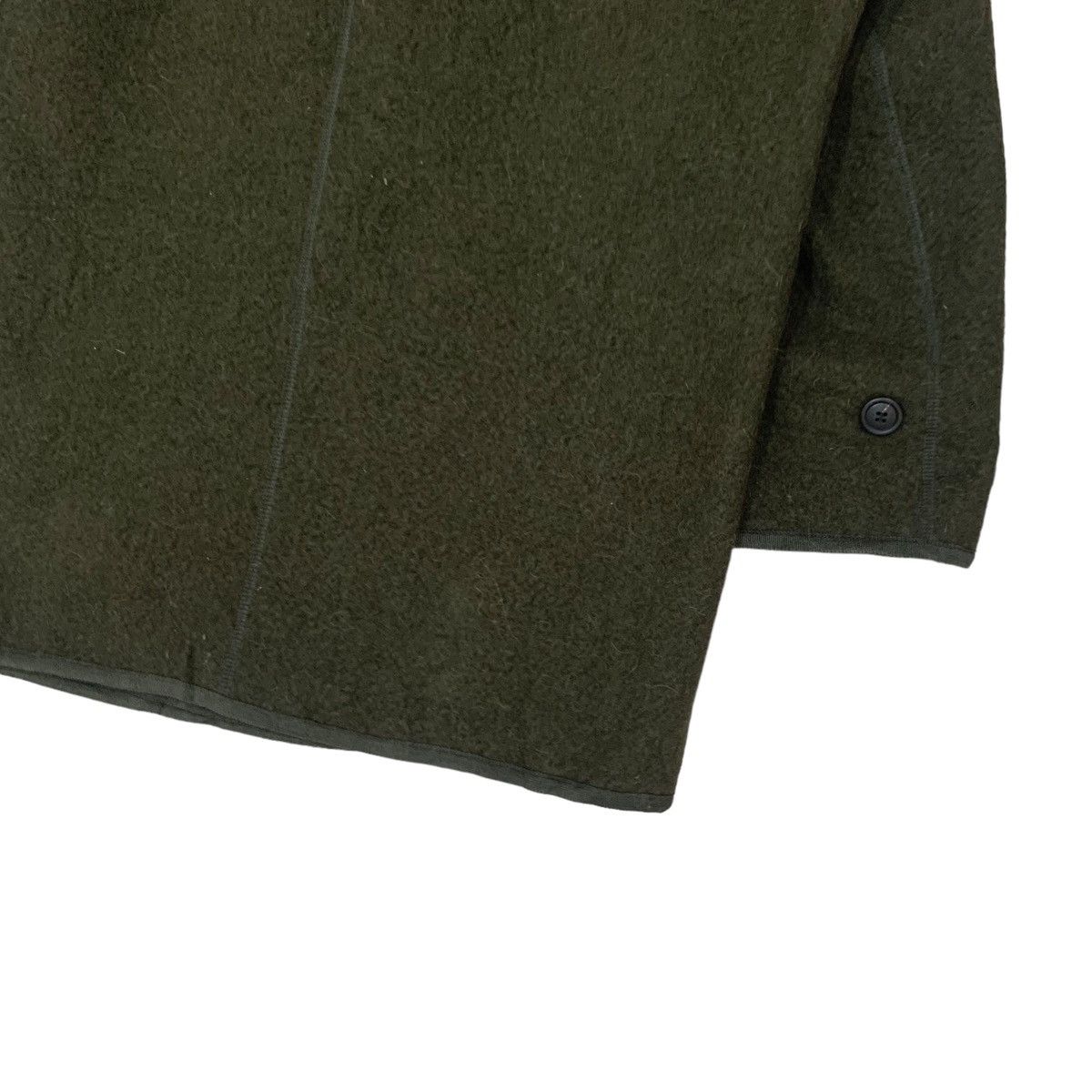 Issey Miyake 🔥AW09 Issey Miyake Men Double Breasted Fluffy Hair Coat Size US M / EU 48-50 / 2 - 9 Thumbnail