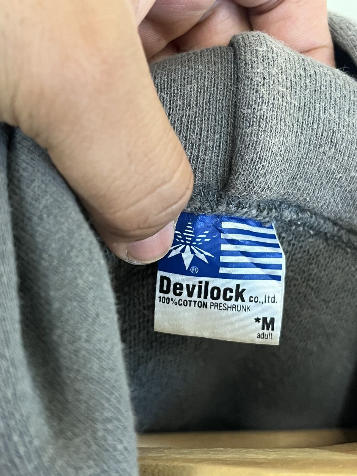 Vintage Vintage Devilock Spellout Logo Hoodies Size US M / EU 48-50 / 2 - 10 Thumbnail