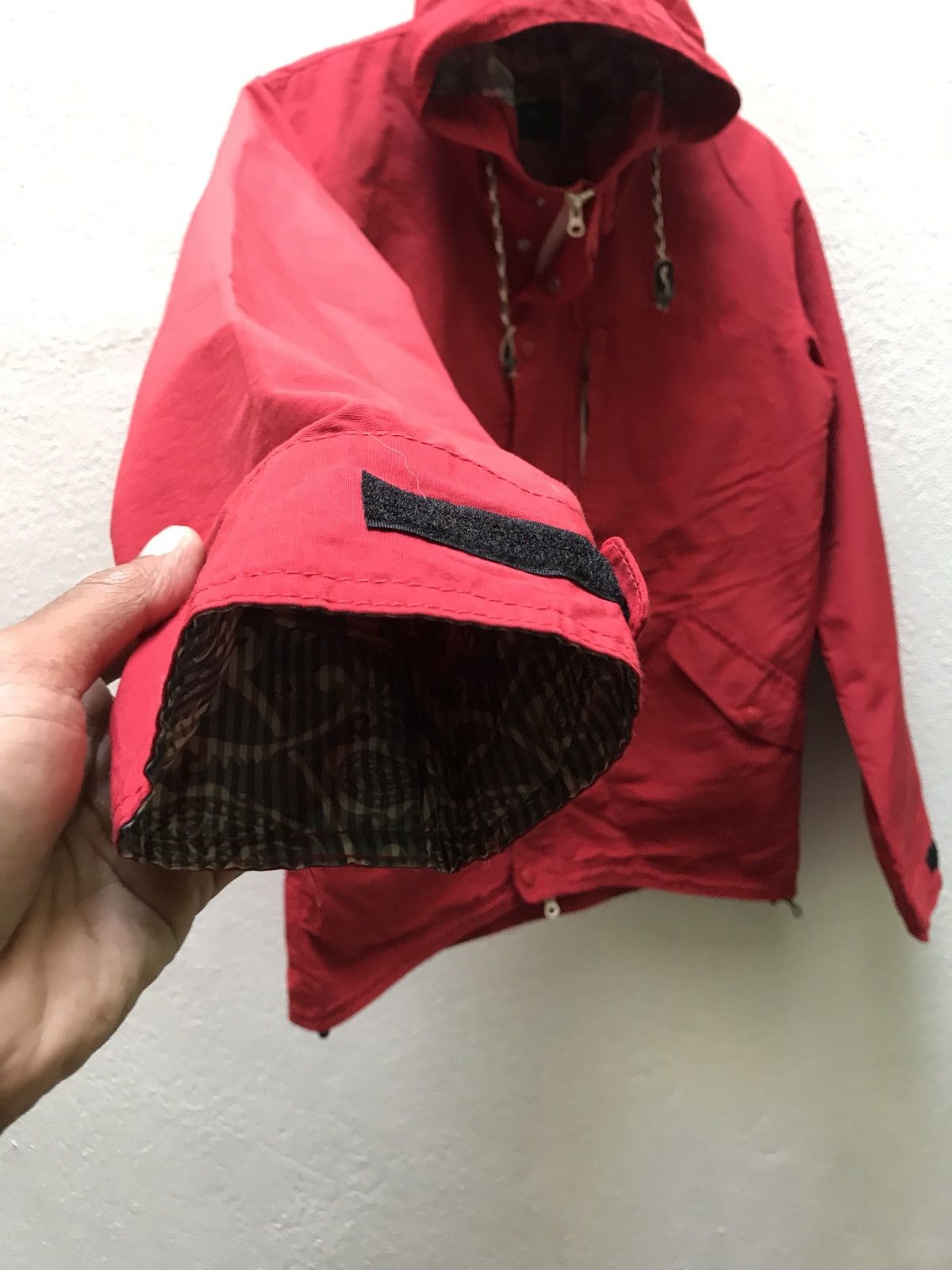 GRN Grn Tokyo Moutain Equitment Red Paisley Lining Size US L / EU 52-54 / 3 - 7 Thumbnail