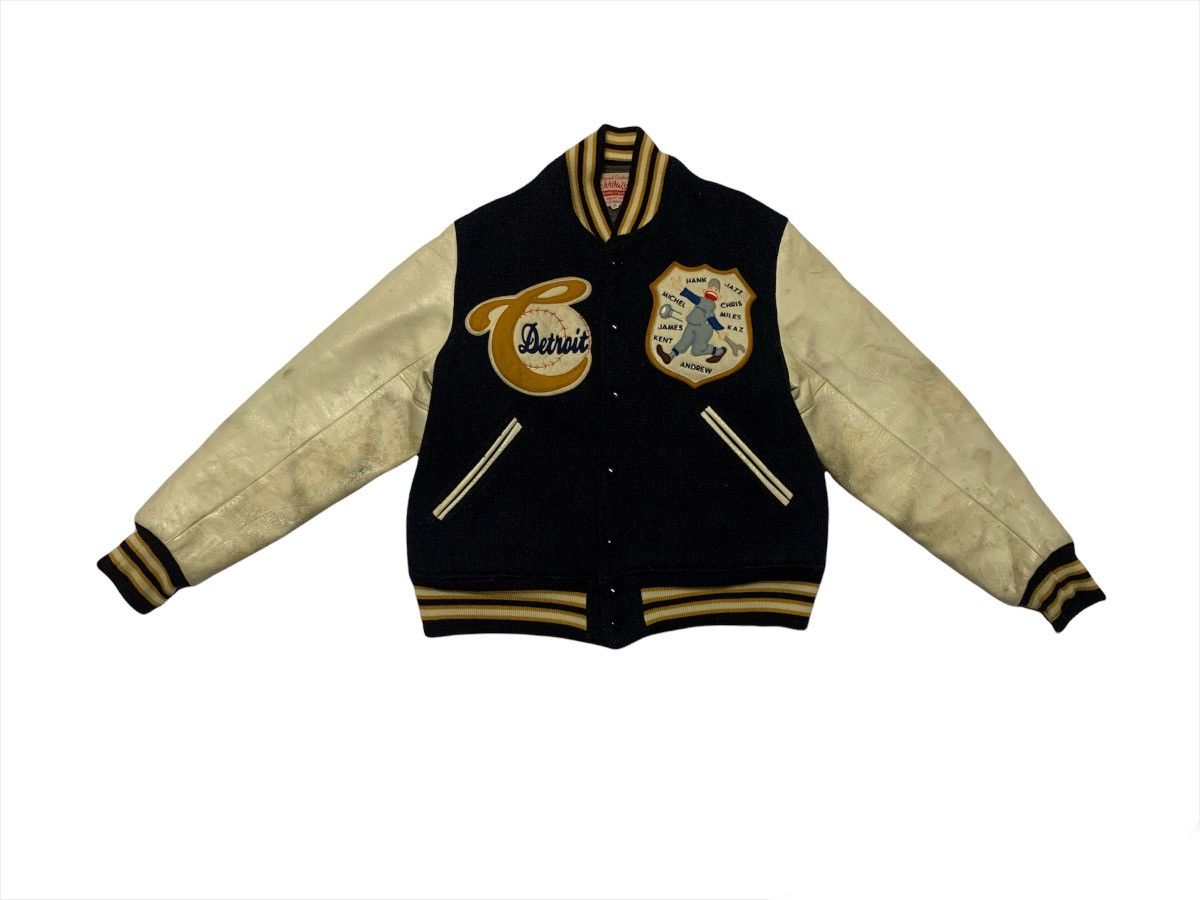 VINTAGE VARSITY JACKET