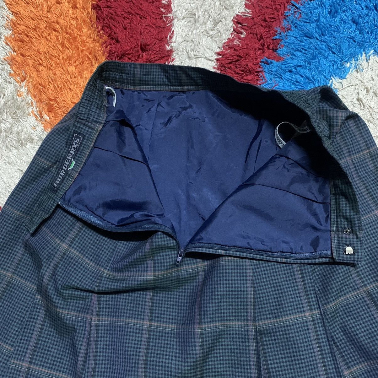 Burberry BURBERRYS SKIRTS VINTAGE Size 26" / US 2 / IT 38 - 9 Thumbnail
