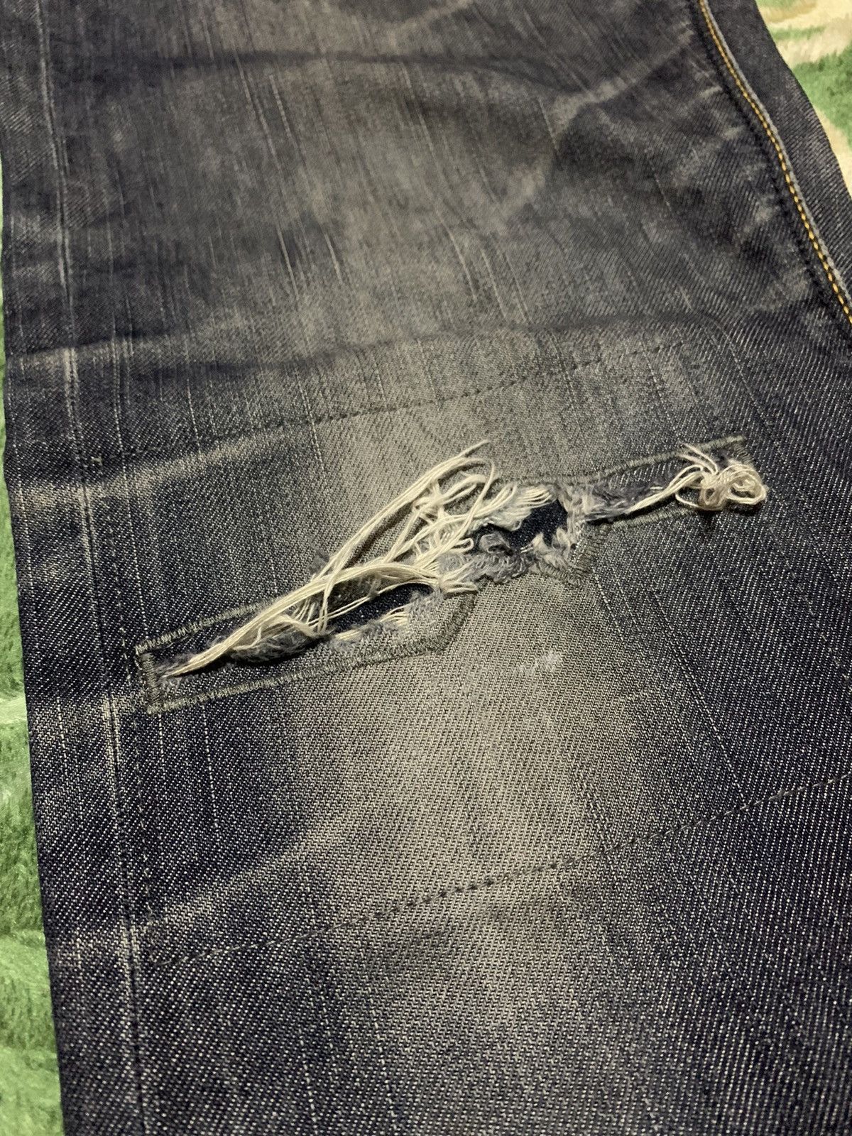 Raf by Raf Simons RAF SIMONS DISTRESSED DENIM Size US 32 / EU 48 - 7 Thumbnail
