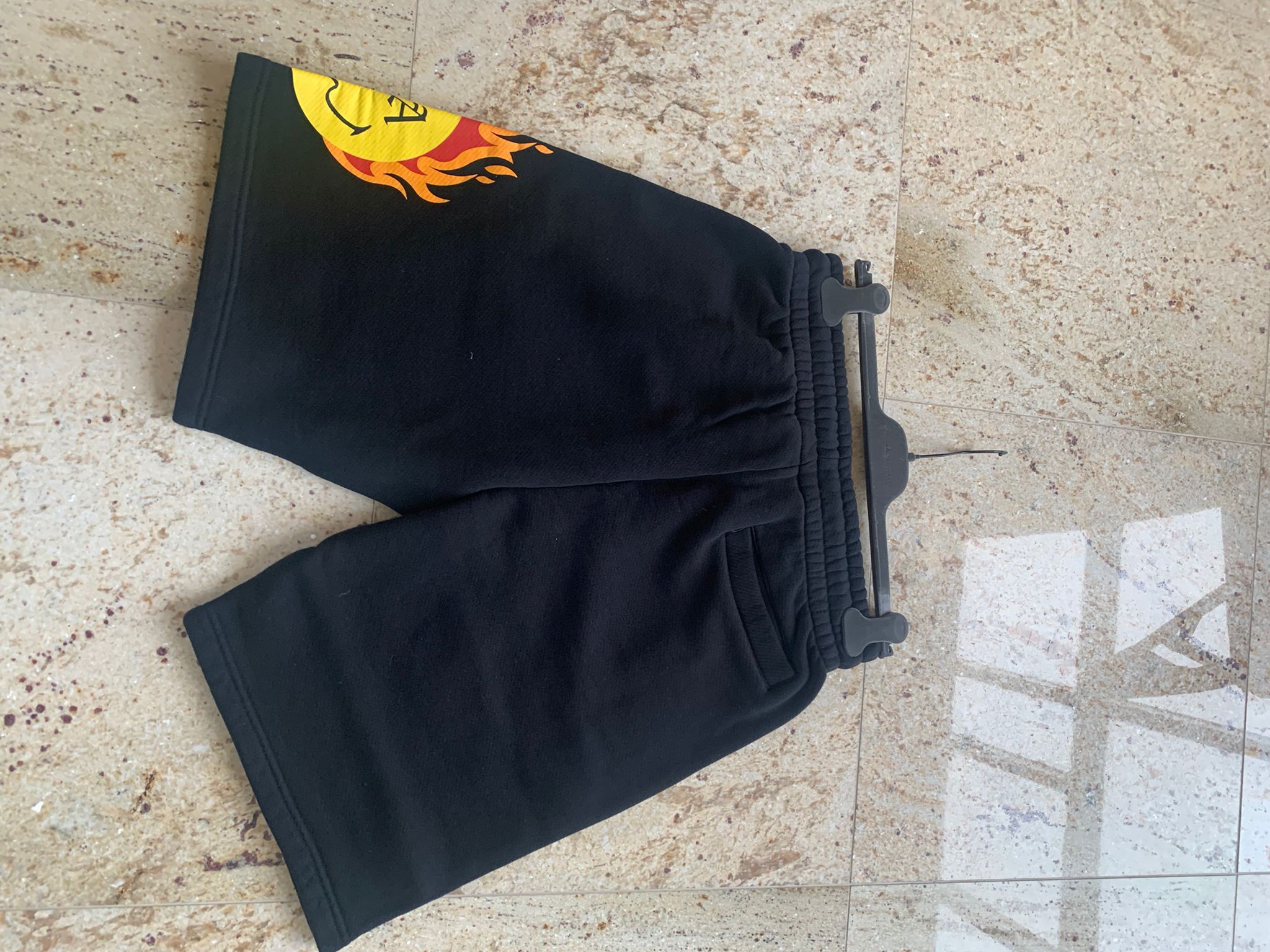 Palm Angels Burning Head Sweat Shorts in Black Size US 36 / EU 52 - 12 Thumbnail