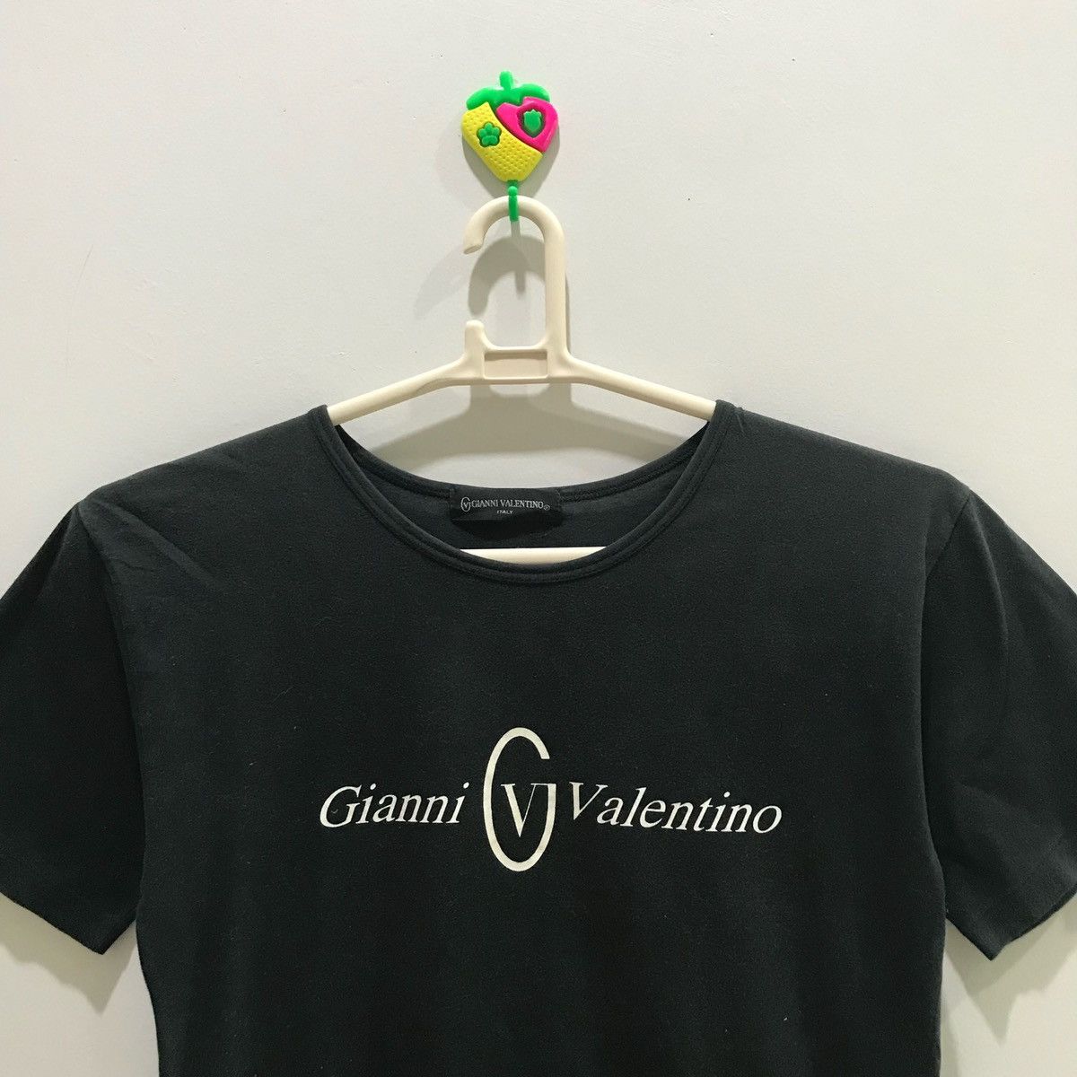 Gianni Valentino × Japanese Brand × Vintage GIANNI VALENTINO ITALY Tee Size S Size US S / EU 44-46 / 1 - 2 Thumbnail