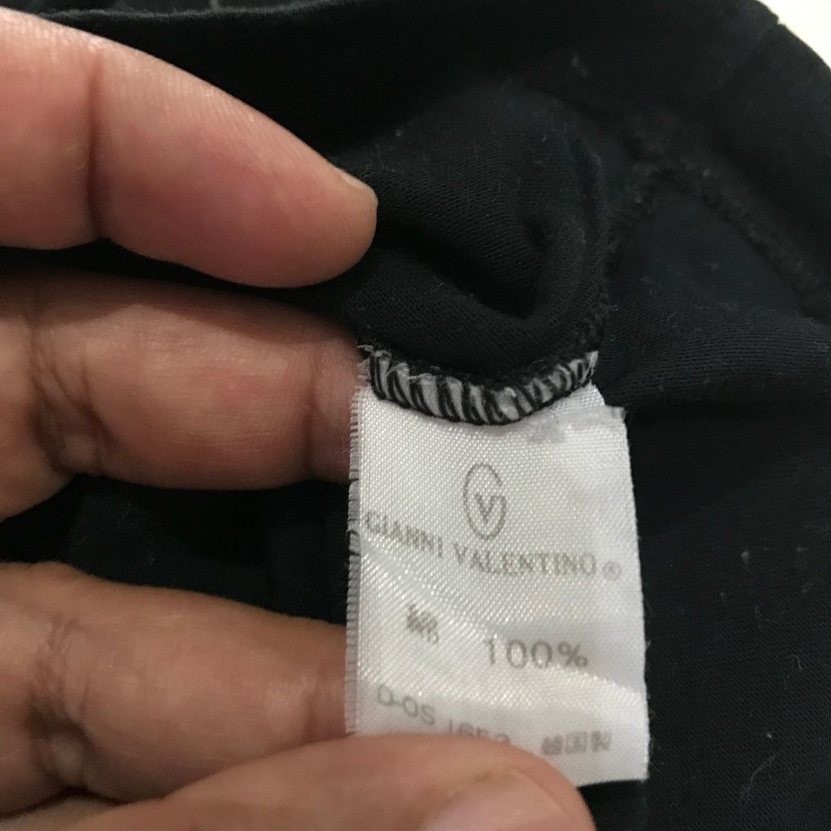 Gianni Valentino × Japanese Brand × Vintage GIANNI VALENTINO ITALY Tee Size S Size US S / EU 44-46 / 1 - 5 Thumbnail