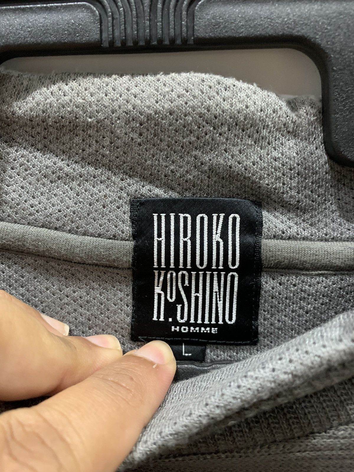 Hiroko Koshino Homme × Japanese Brand × Vintage HIROKO KOSHINO HOMME Sweatshirts Size L Size US L / EU 52-54 / 3 - 3 Thumbnail