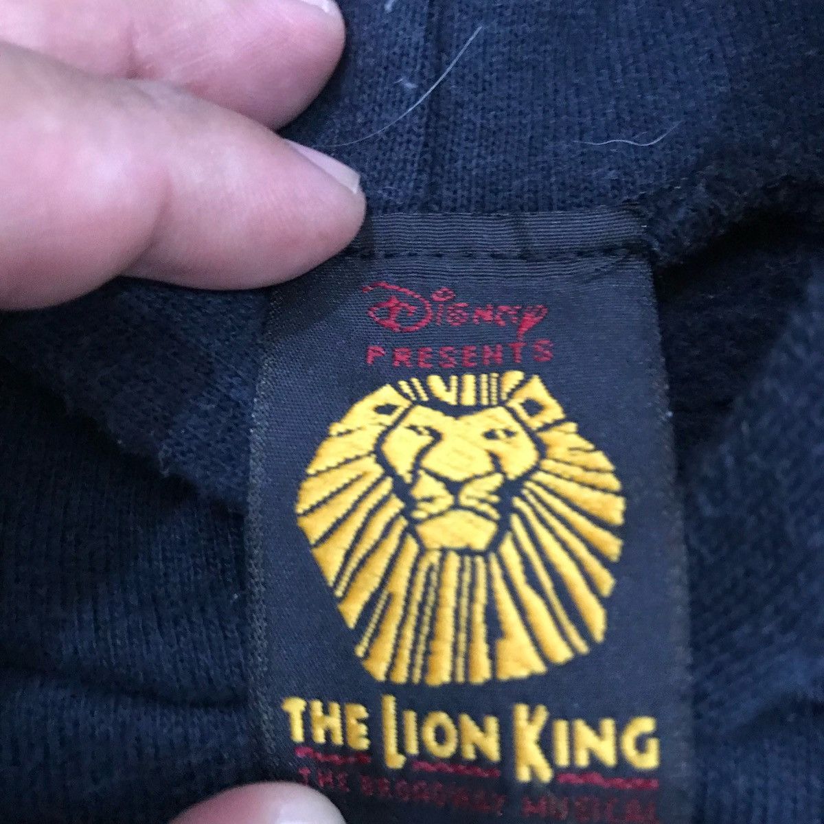 Disney × Vintage DISNEY THE LION KING The Broadway Musical Hoodie Size L Size US L / EU 52-54 / 3 - 8 Thumbnail