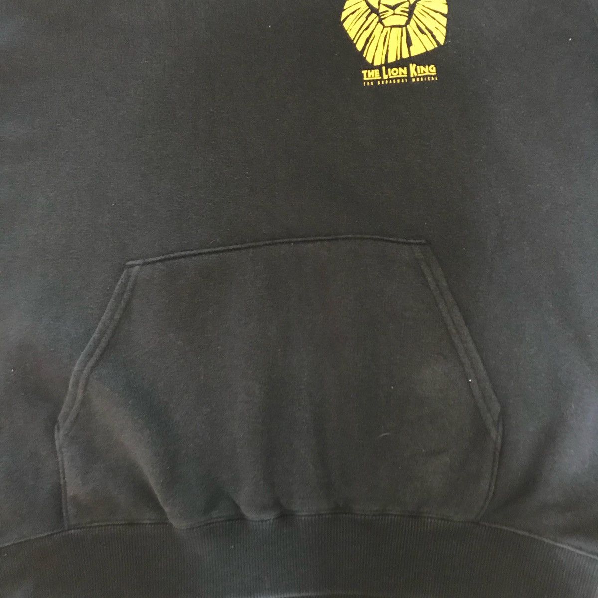 Disney × Vintage DISNEY THE LION KING The Broadway Musical Hoodie Size L Size US L / EU 52-54 / 3 - 7 Thumbnail