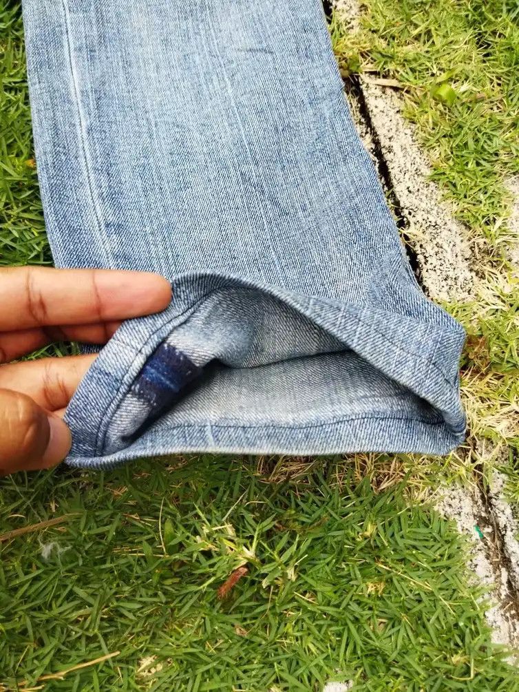 Prada Vintage Prada Tapered Fit Distressed Jeans - Size 32 Size US 32 / EU 48 - 23 Thumbnail
