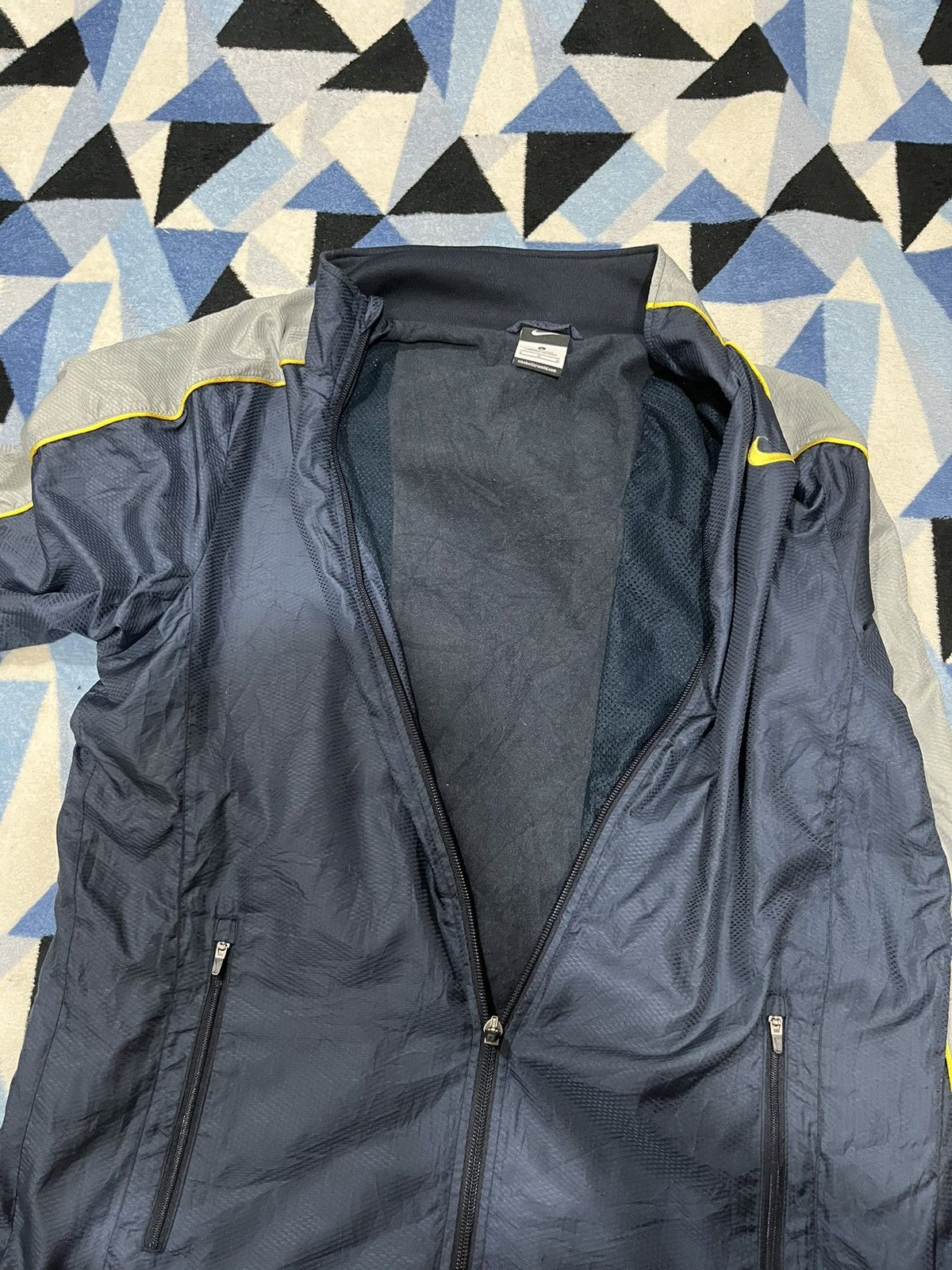 Nike Nike training Sweater Size US L / EU 52-54 / 3 - 11 Thumbnail