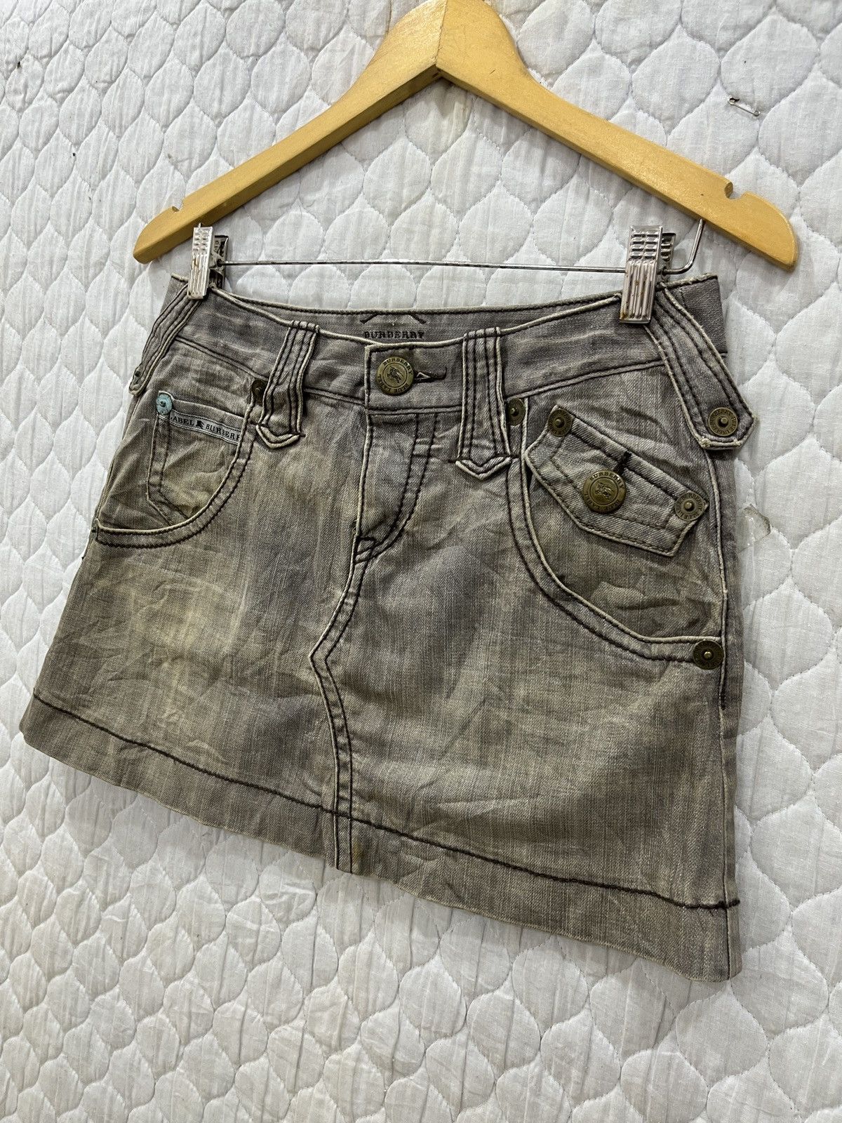 Burberry (Fff). BURBERRYS BLUE LABEL HYPEBEAST DENIM SKIRTS Size 30" / US 8 / IT 44 - 3 Thumbnail