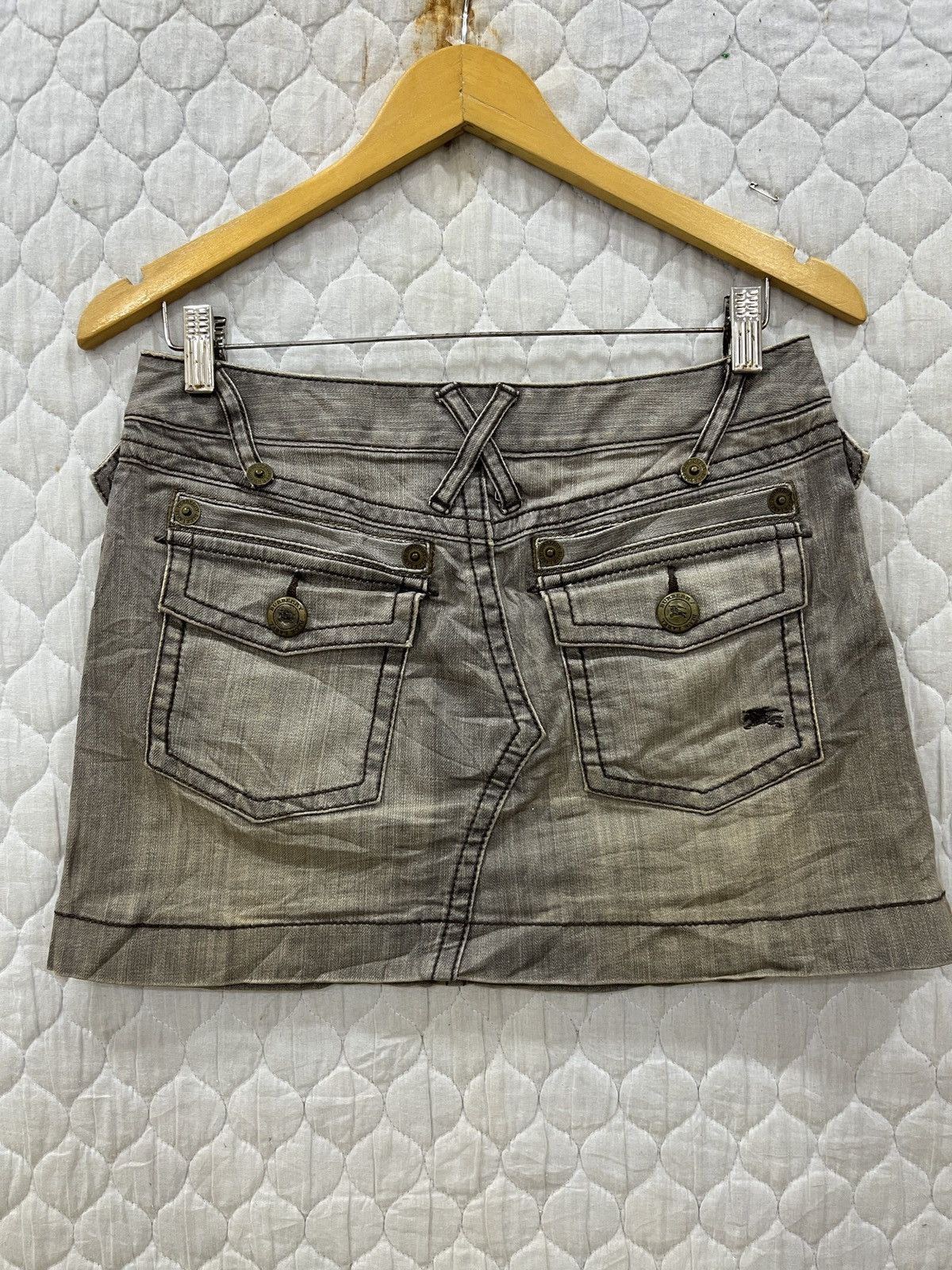 Burberry (Fff). BURBERRYS BLUE LABEL HYPEBEAST DENIM SKIRTS Size 30" / US 8 / IT 44 - 2 Thumbnail