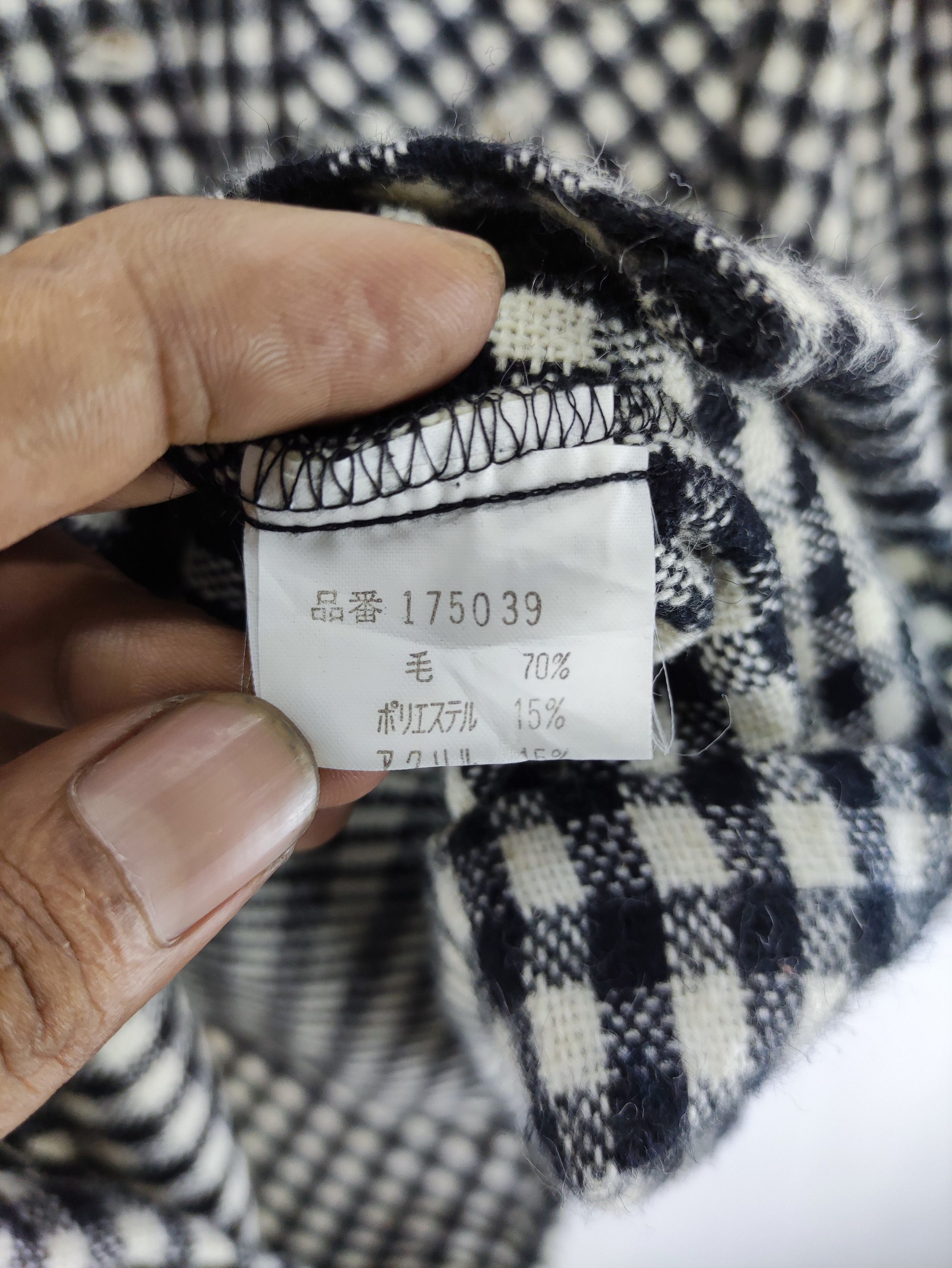 Vintage Vintage Wool Shirt Button Checkered Up By Avancc Size US M / EU 48-50 / 2 - 3 Thumbnail