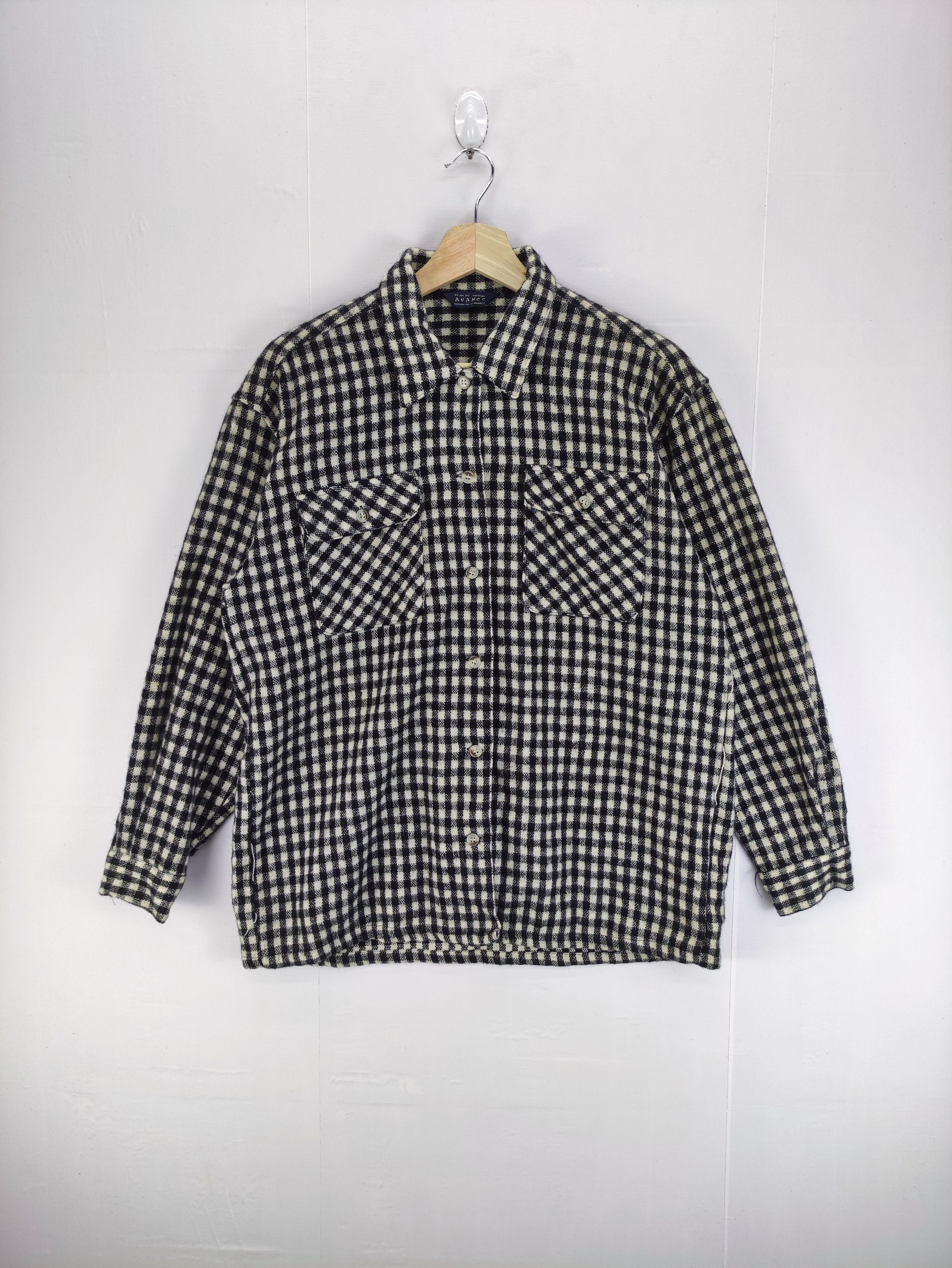 Vintage Vintage Wool Shirt Button Checkered Up By Avancc Size US M / EU 48-50 / 2 - 1 Thumbnail