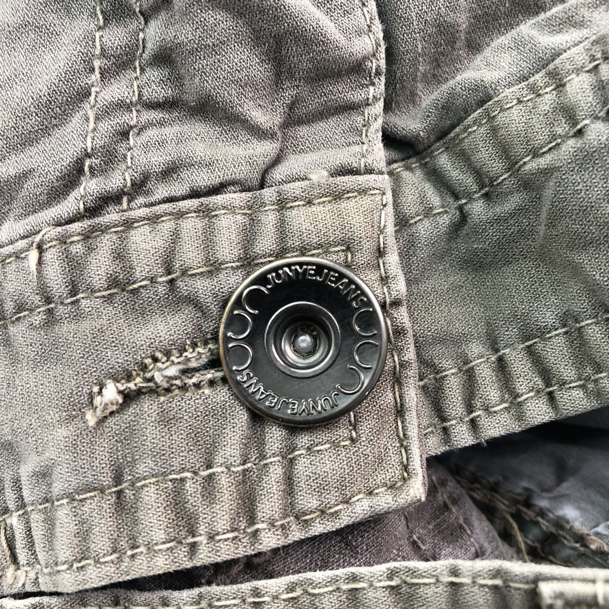 Japanese Brand Japanese Brand Junye Jeans Utility Multipocket Cargo Pants Size US 29 - 18 Thumbnail
