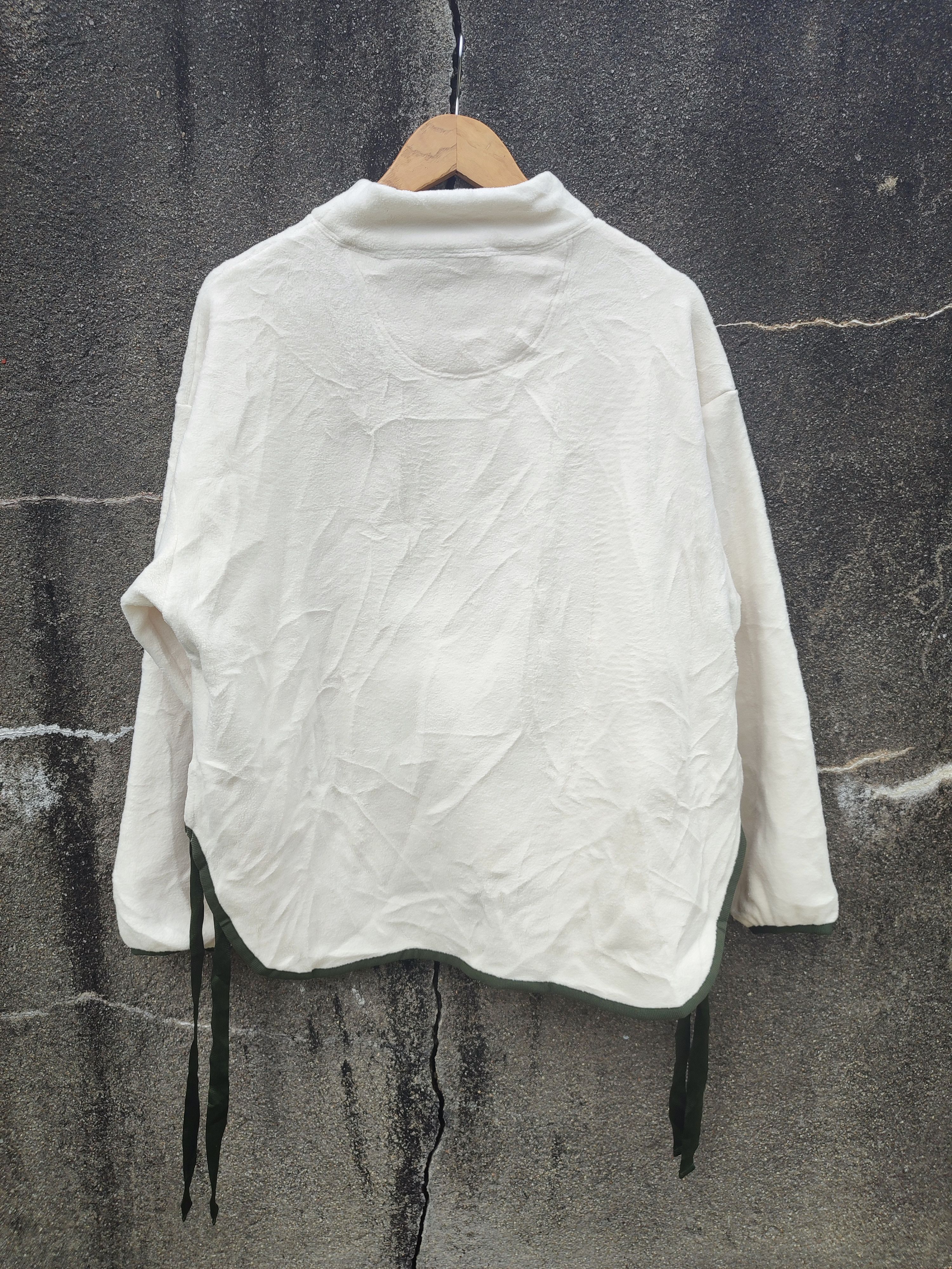 Uniqlo × White Mountaineering UNIQLO x White Mountaineering Fleece Pullover – Off-White Size US M / EU 48-50 / 2 - 2 Thumbnail