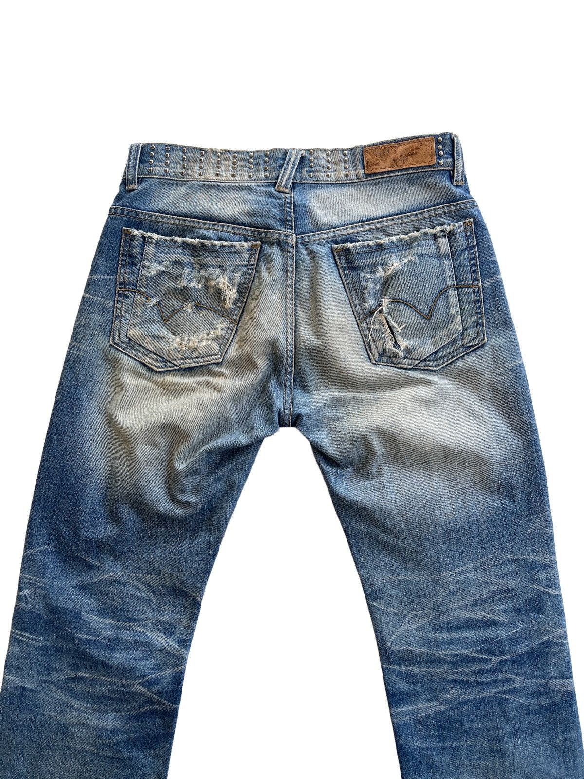 Japanese Brand Japanese Distressed Rusty Studded Denim Jeans Size US 31 - 4 Thumbnail