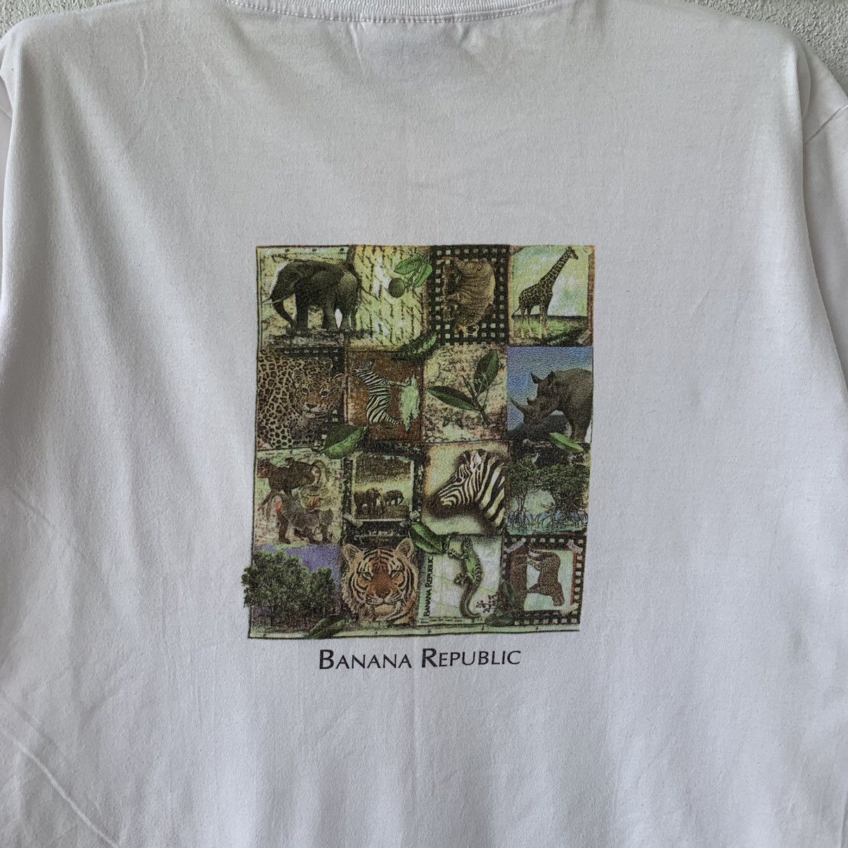 Banana Republic × Vintage BANANA REPUBLIC t shirt spell out animal design Size US M / EU 48-50 / 2 - 4 Thumbnail