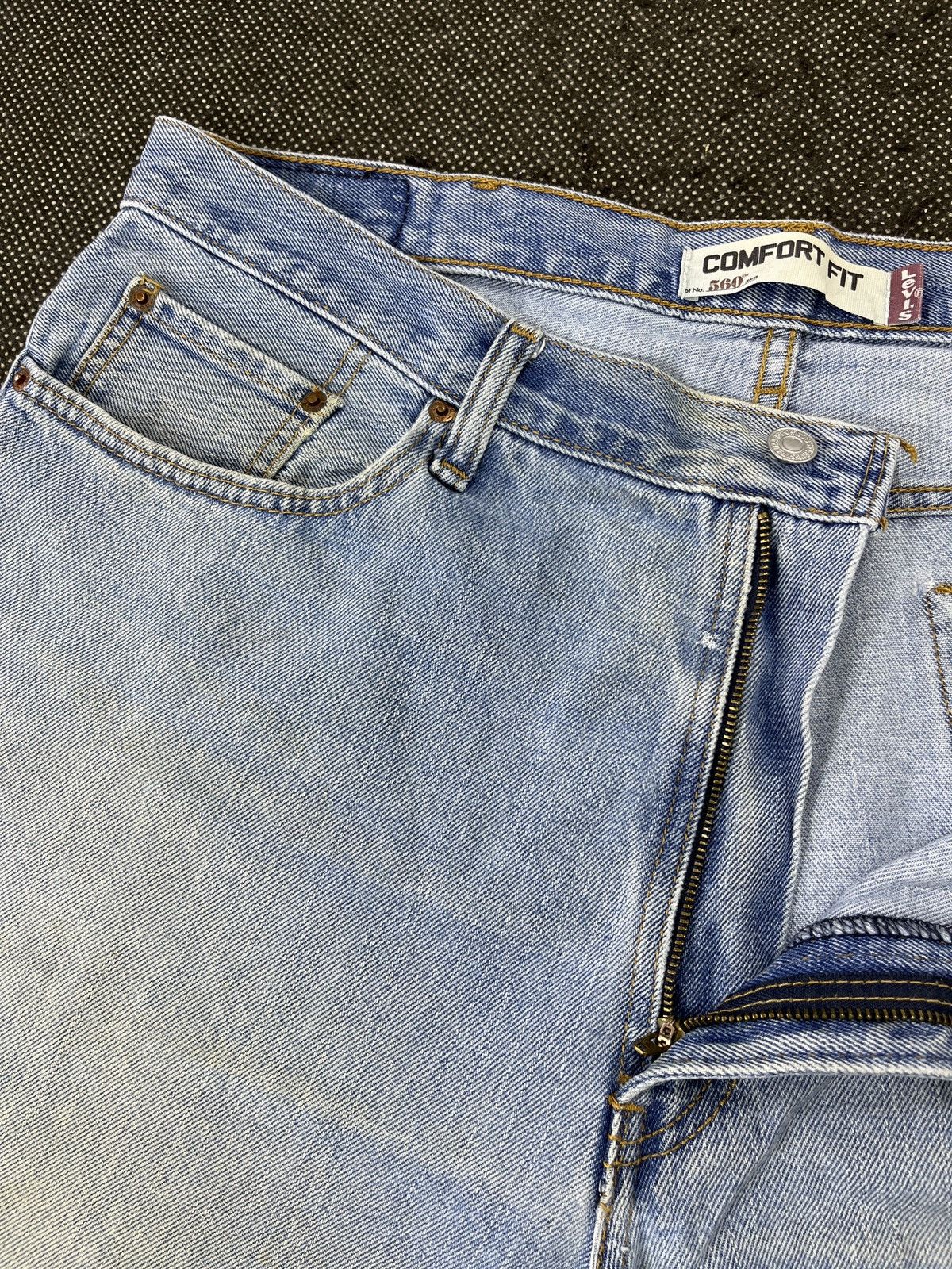 Levi's Vintage Levis 560 Stone Wash Jeans - J712 Size US 40 / EU 56 - 8 Thumbnail