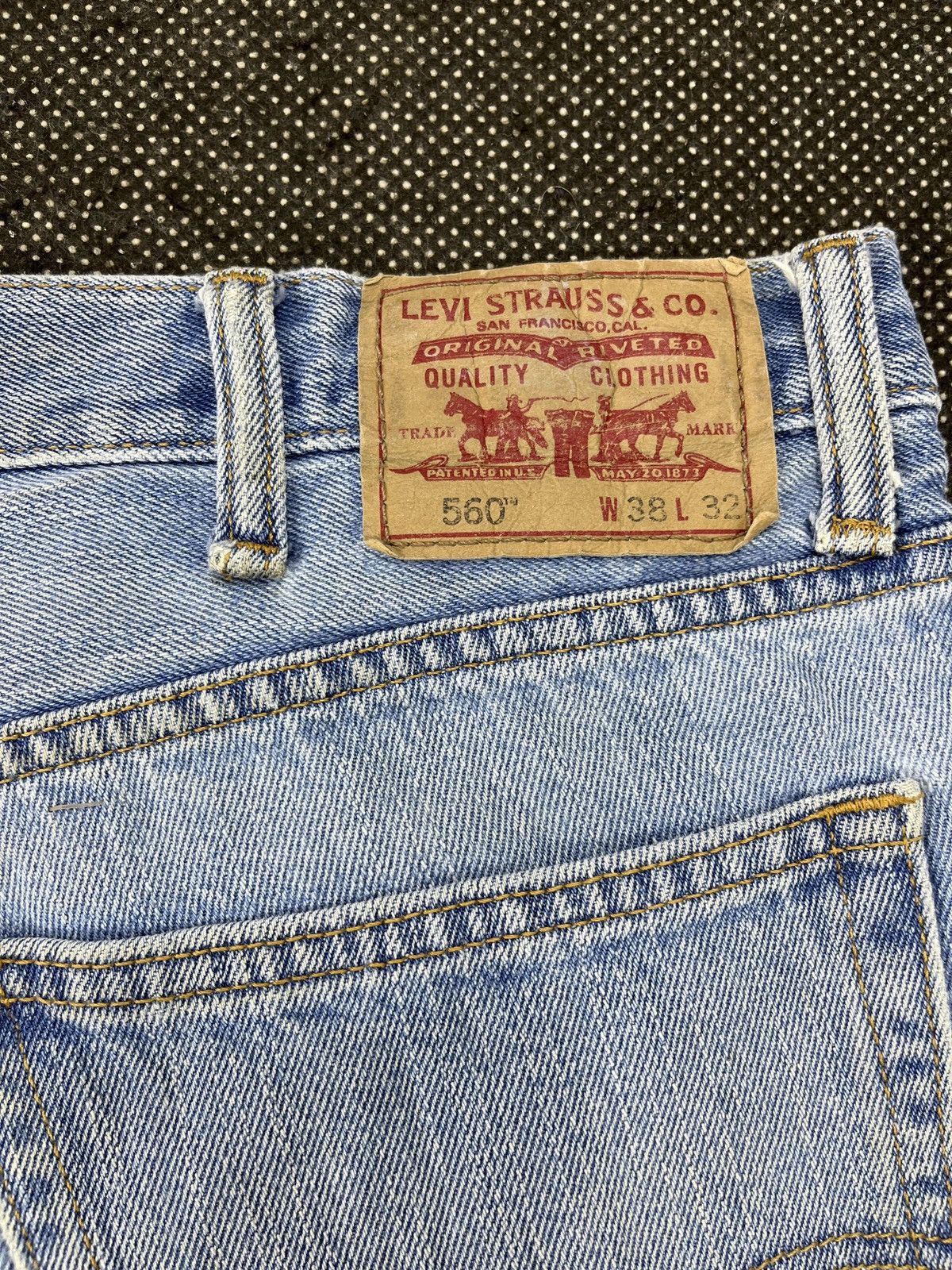 Levi's Vintage Levis 560 Stone Wash Jeans - J712 Size US 40 / EU 56 - 12 Thumbnail