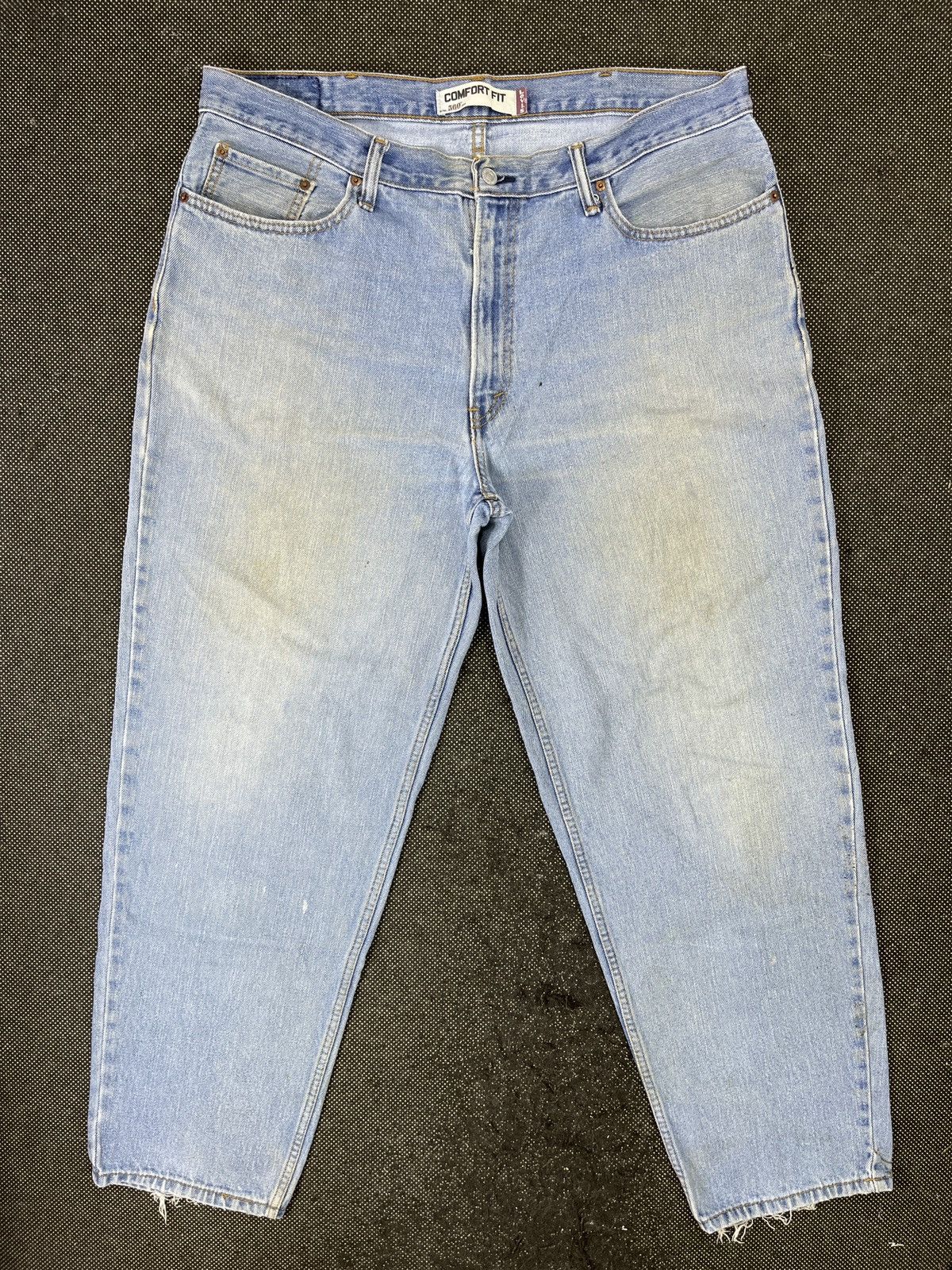Levi's Vintage Levis 560 Stone Wash Jeans - J712 Size US 40 / EU 56 - 1 Thumbnail