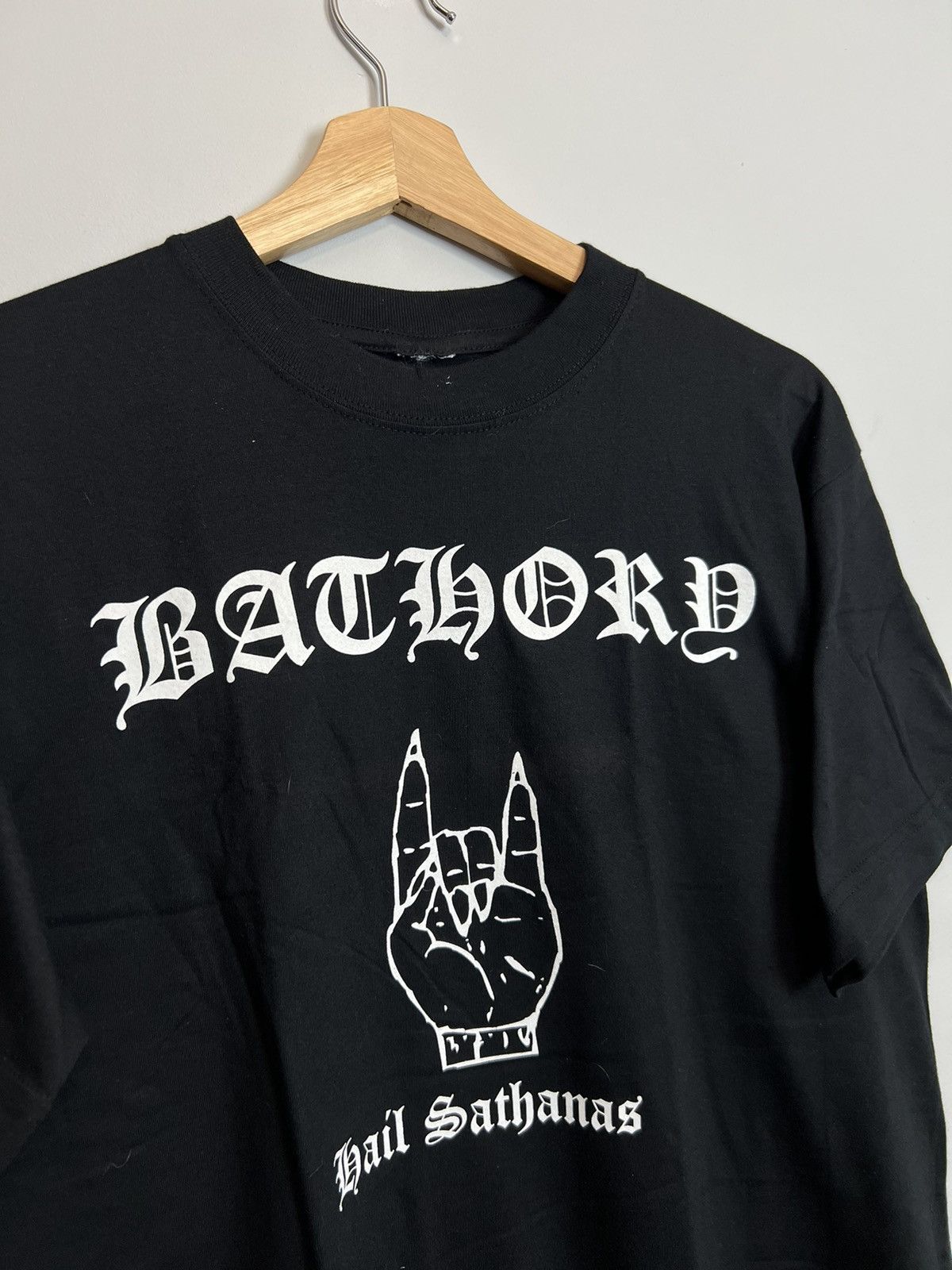 Band Tees Rare 00s Bathory Vintage Band Black Metal T-Shirt Goth Hype Size US M / EU 48-50 / 2 - 3 Thumbnail