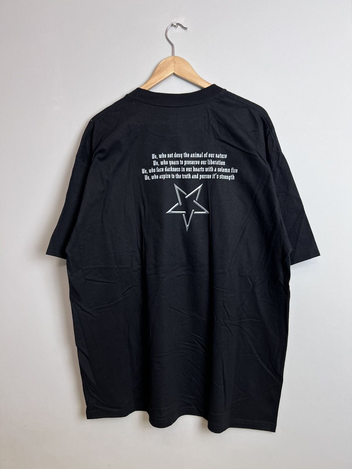Band Tees Rare Vintage Dimmu Borgir 00s Metal Band T-Shirt Death Cult Size US XL / EU 56 / 4 - 2 Thumbnail