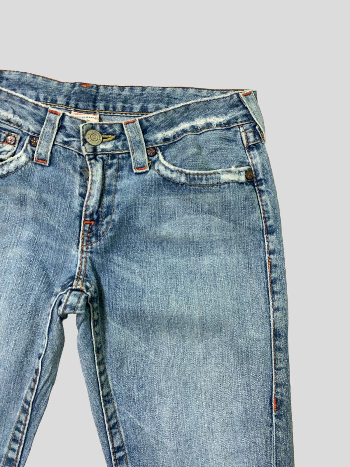 True Religion Flared TRUE RELIGION Distressed Bootcut Denim S46k Size US 29 - 7 Thumbnail