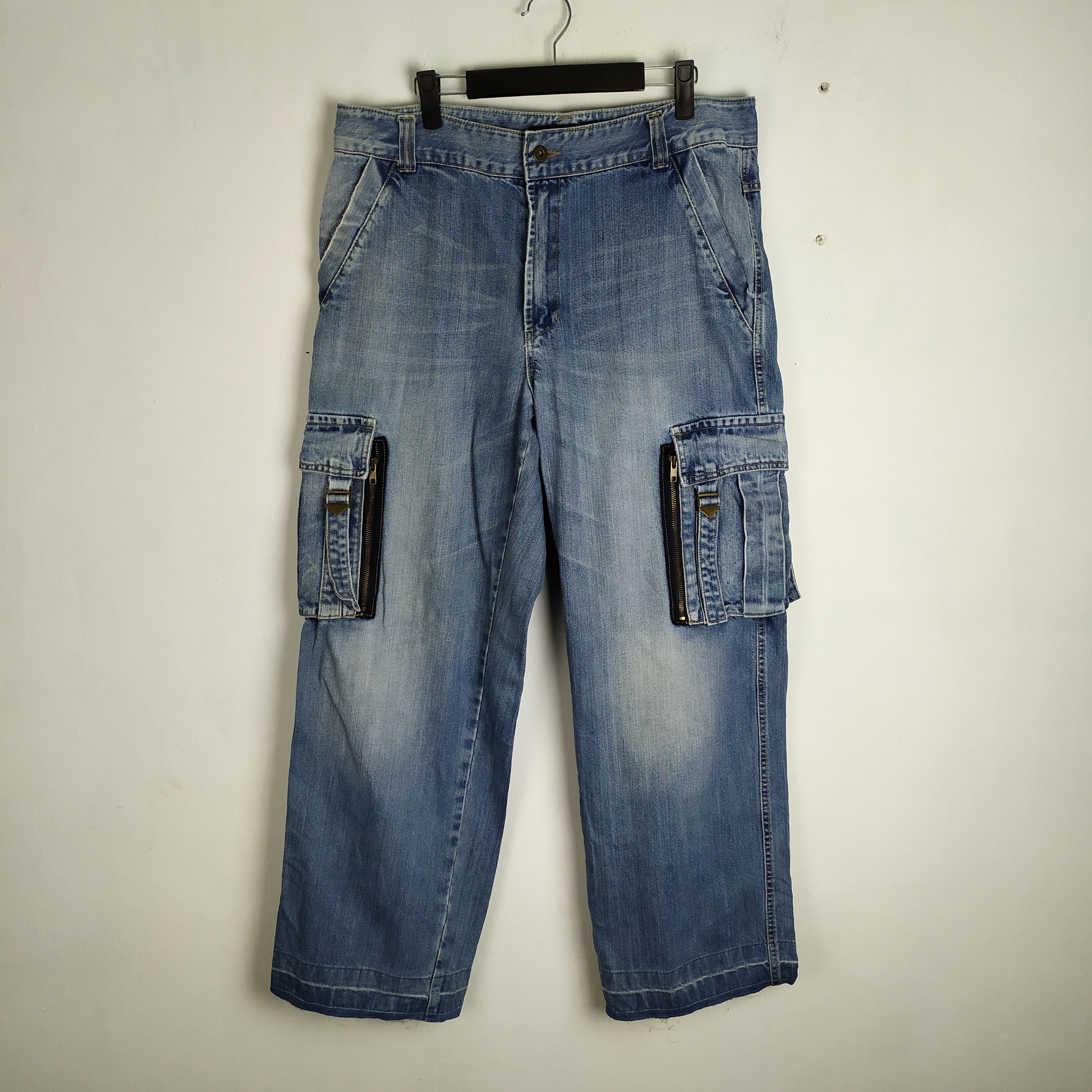 Japanese Brand × StraightFaded VINTAGE JAPANESE JEANS BAGGY CARGO PANTS Size US 34 / EU 50 - 1 Thumbnail
