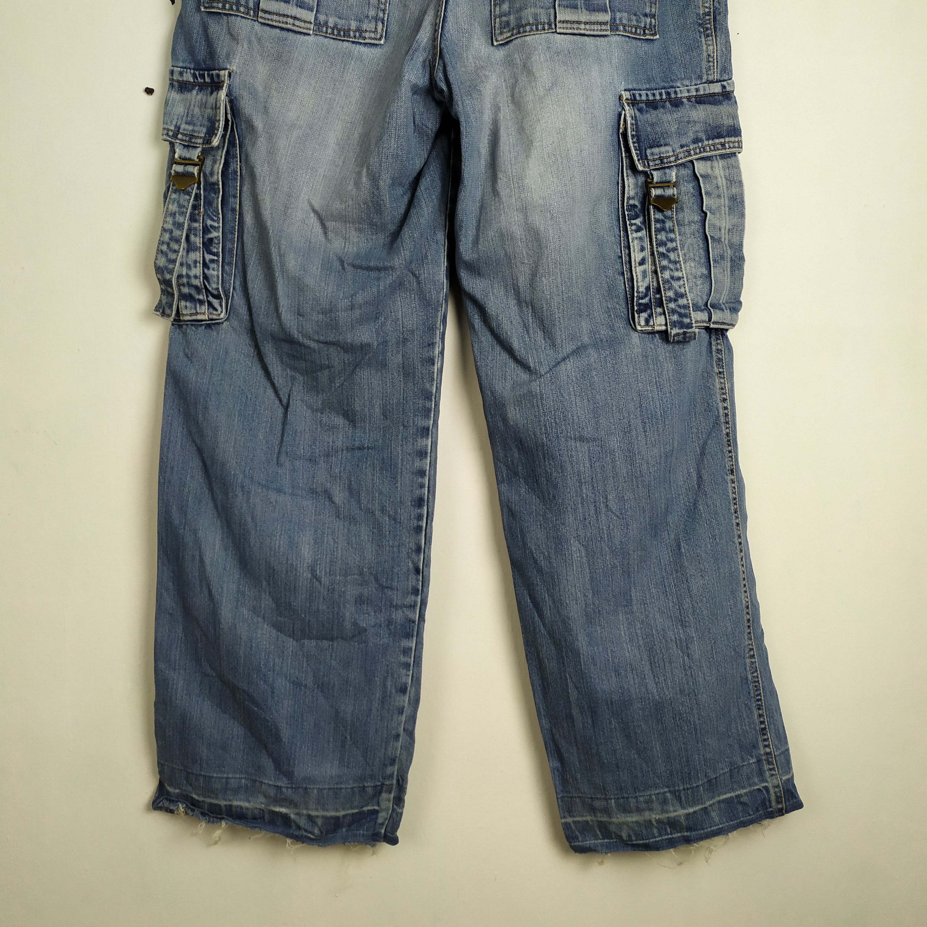 Japanese Brand × StraightFaded VINTAGE JAPANESE JEANS BAGGY CARGO PANTS Size US 34 / EU 50 - 9 Thumbnail