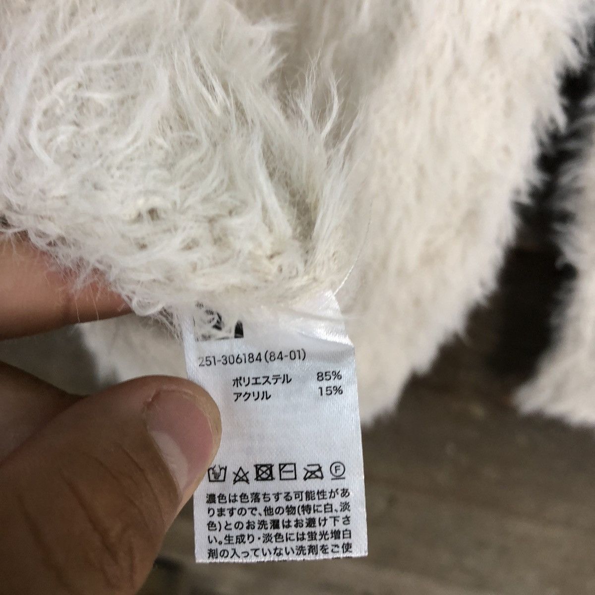 Homespun Knitwear DL GU Japan White fur fleece Mohair Shaggy Knitwear #c1099 Size US M / EU 48-50 / 2 - 12 Thumbnail