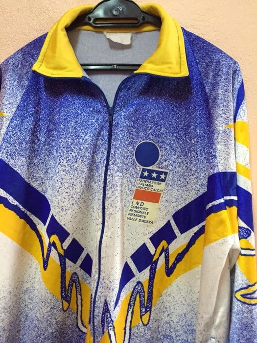 Vintage Italy International soccer Home trainer Kit world cup 90's Size US L / EU 52-54 / 3 - 6 Thumbnail