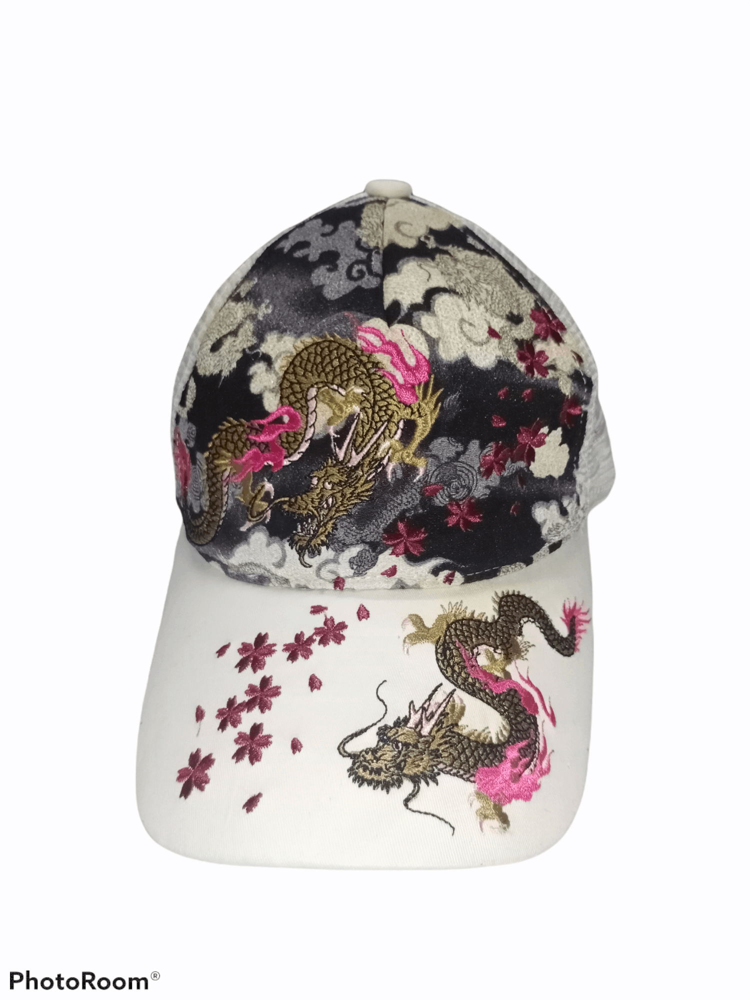 Japanese Brand Japanese Sukajan Dragon Embroidered Art Trucker Cap Size ONE SIZE - 2 Thumbnail
