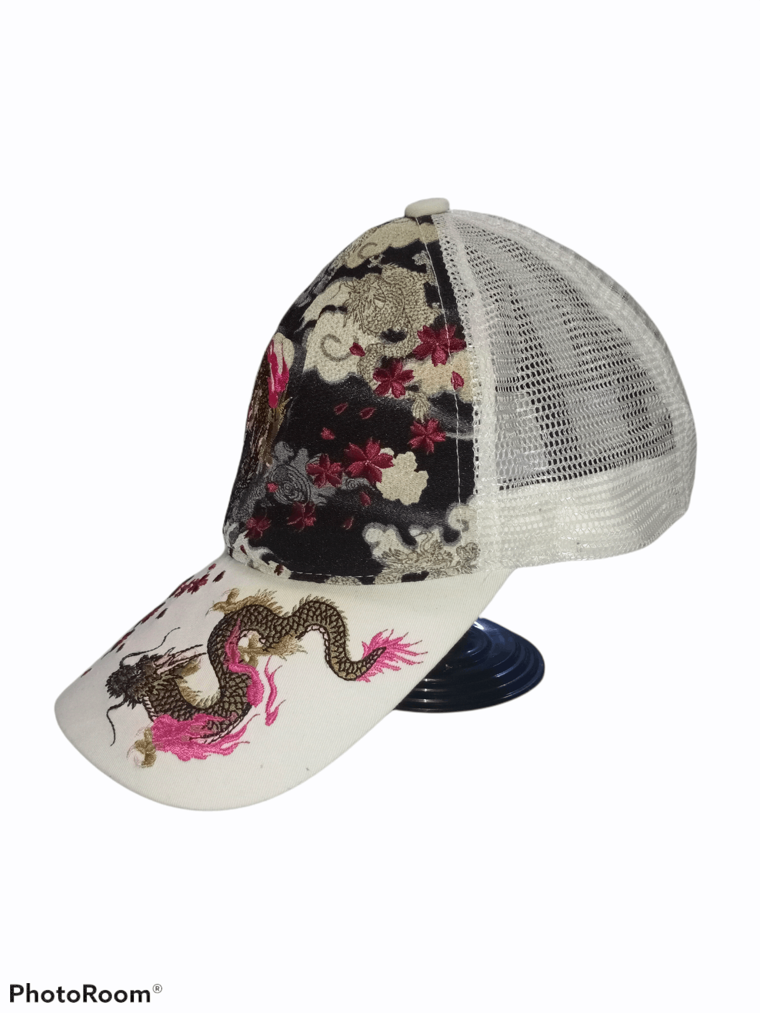 Japanese Brand Japanese Sukajan Dragon Embroidered Art Trucker Cap Size ONE SIZE - 1 Thumbnail