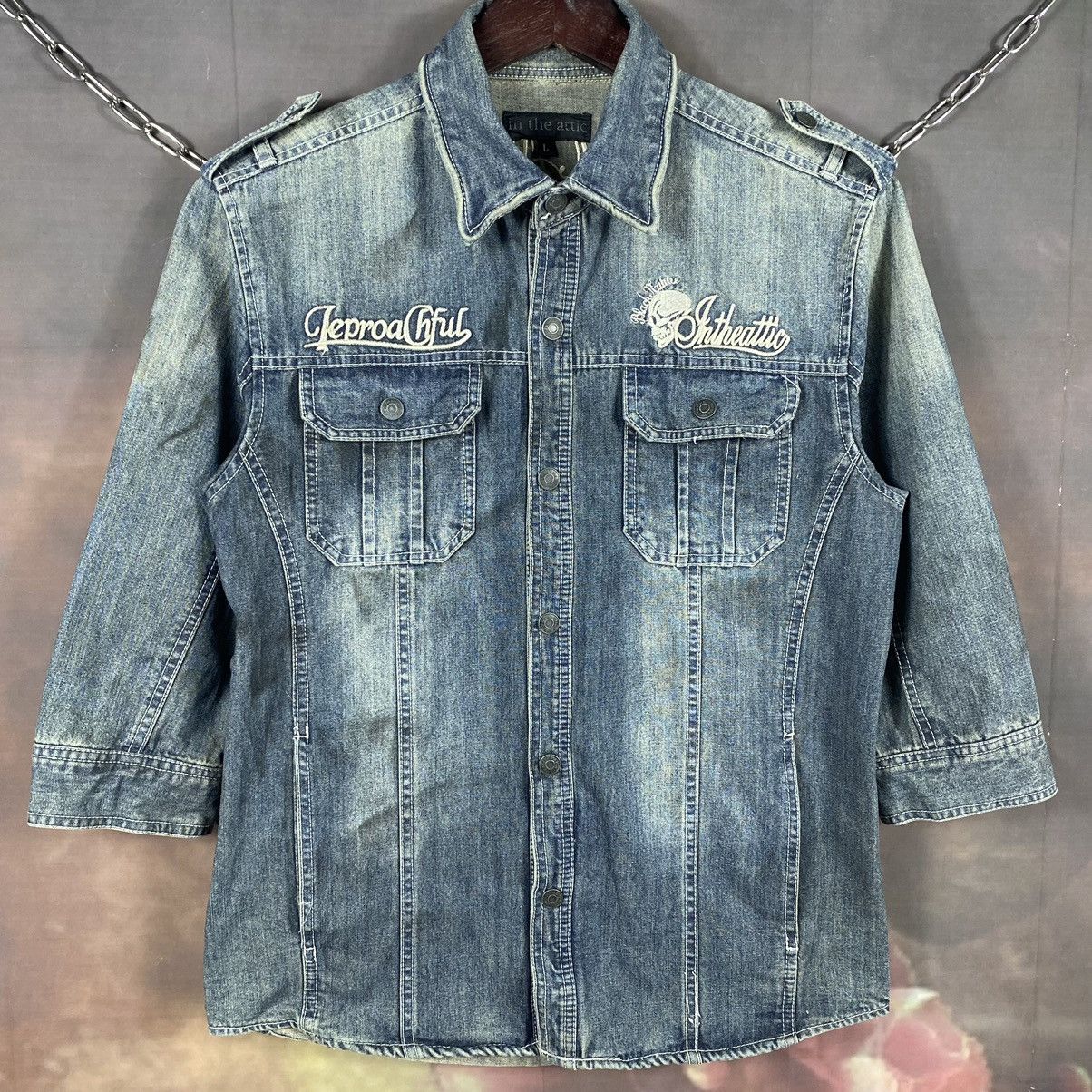 In The Attic × Japanese Brand × Vintage Vintage In The Attic SpellOut Light Denim Jacket Size L / US 10 / IT 46 - 2 Thumbnail