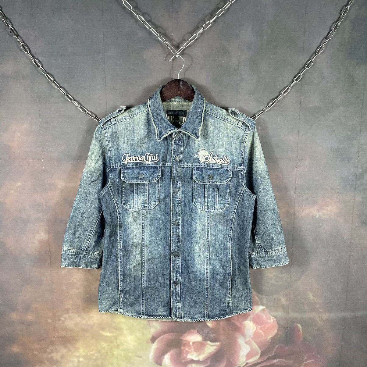 In The Attic × Japanese Brand × Vintage Vintage In The Attic SpellOut Light Denim Jacket Size L / US 10 / IT 46 - 1 Thumbnail