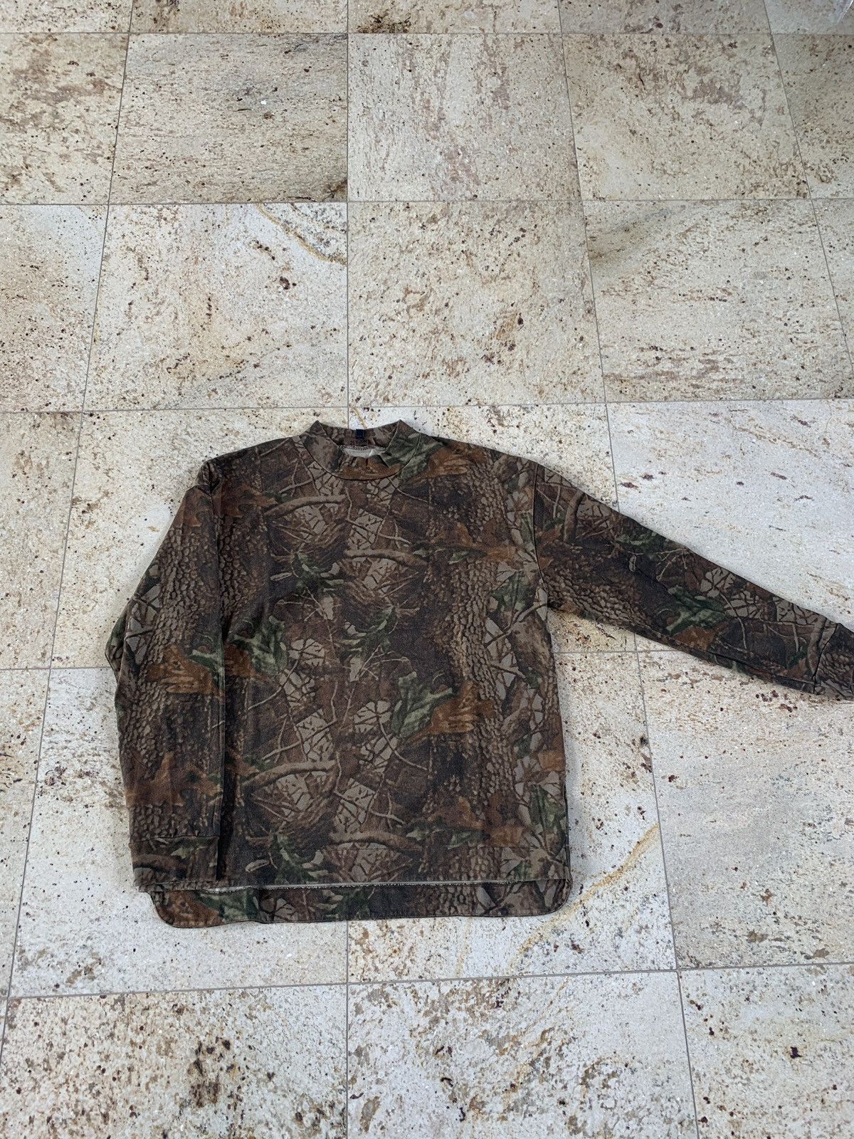 Yeezy Leaf Camo Back Zipper Pouch LS Tee Size US M / EU 48-50 / 2 - 1 Thumbnail