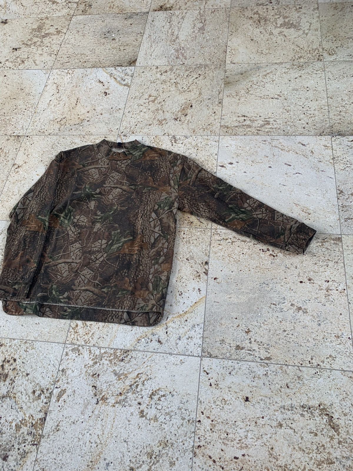 Yeezy Leaf Camo Back Zipper Pouch LS Tee Size US M / EU 48-50 / 2 - 9 Thumbnail