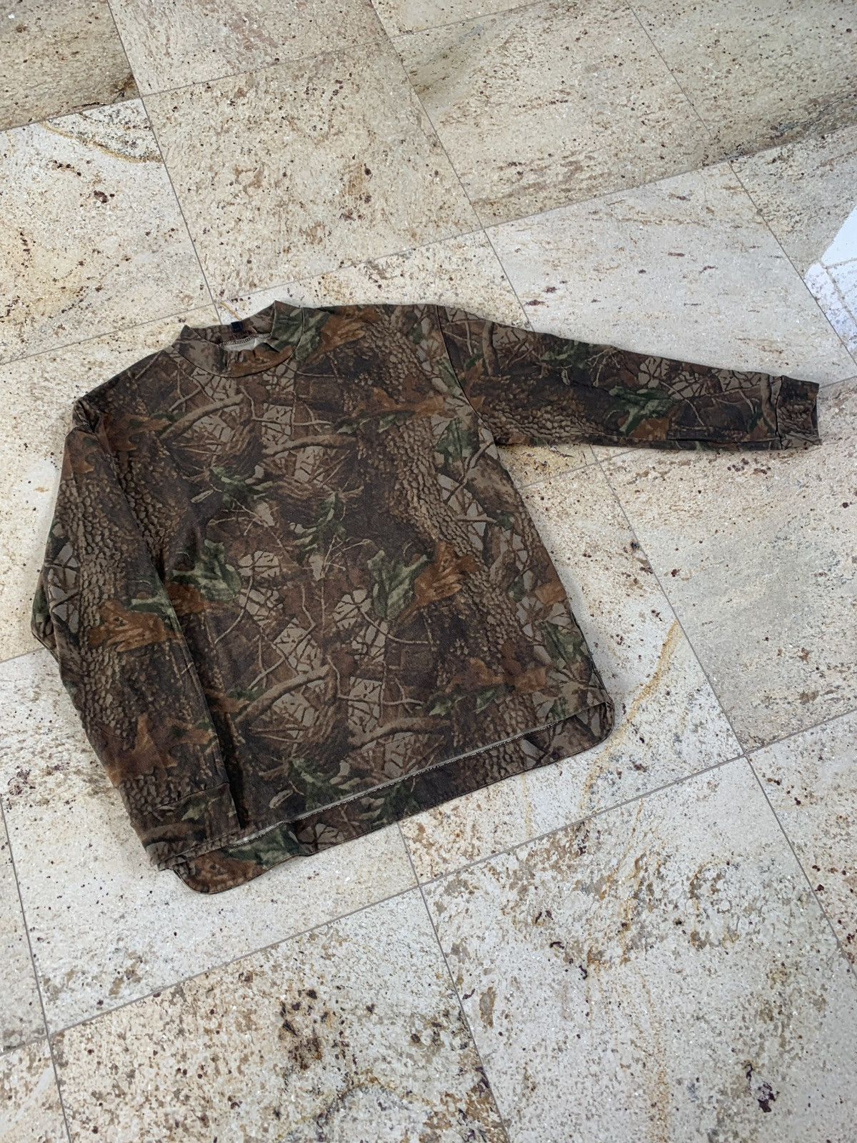 Yeezy Leaf Camo Back Zipper Pouch LS Tee Size US M / EU 48-50 / 2 - 5 Thumbnail