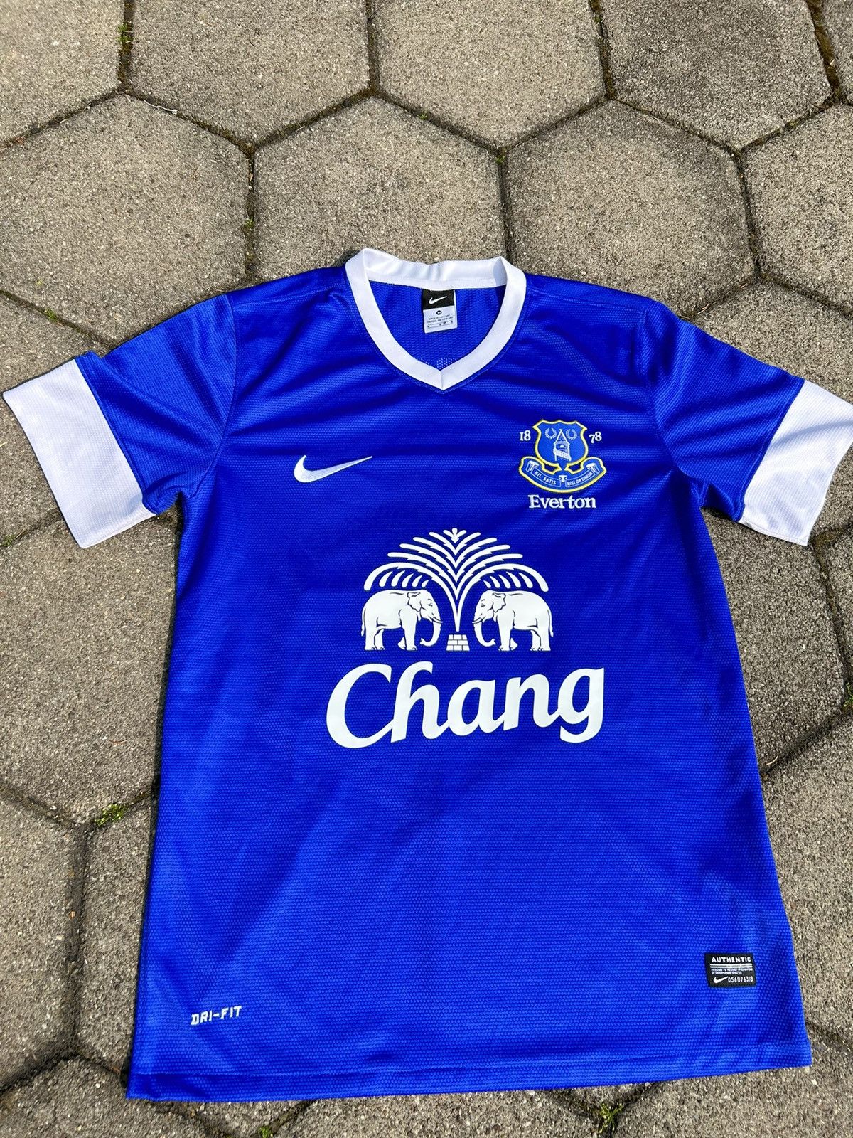 everton nike