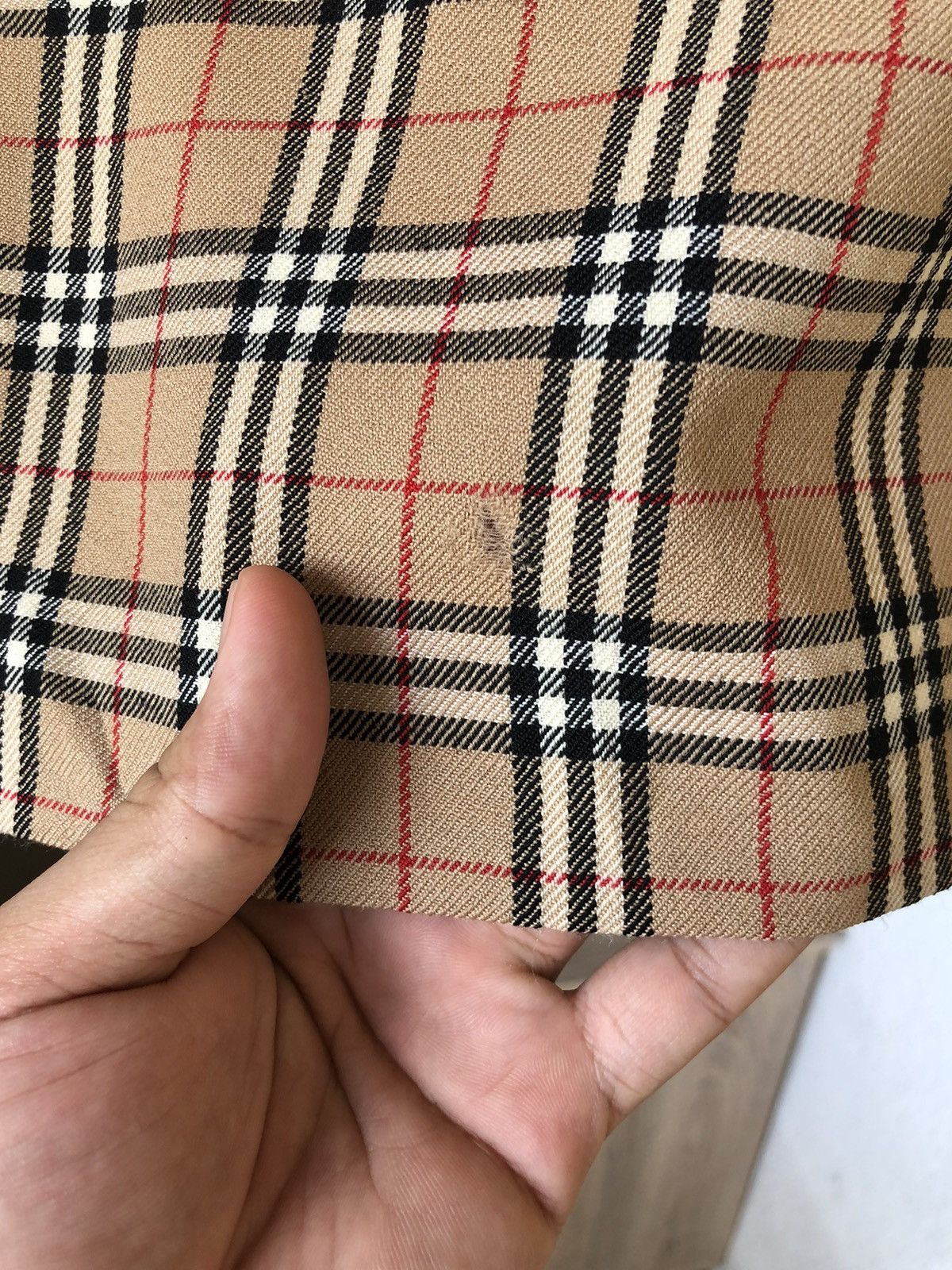 Burberry Vintage Burberry Nova Check Midi Skirts Size 26" / US 2 / IT 38 - 9 Thumbnail