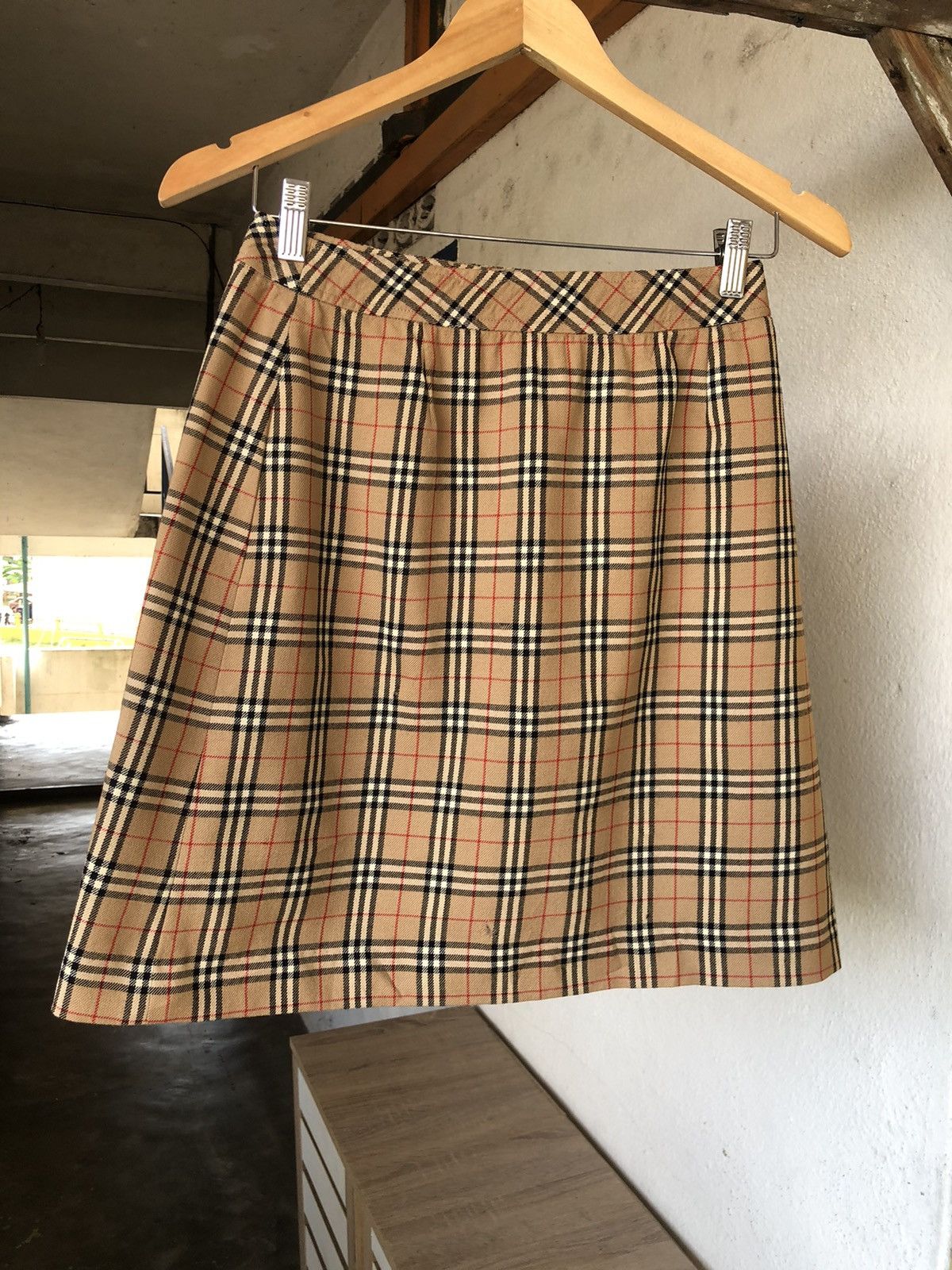 Burberry Vintage Burberry Nova Check Midi Skirts Size 26" / US 2 / IT 38 - 11 Thumbnail