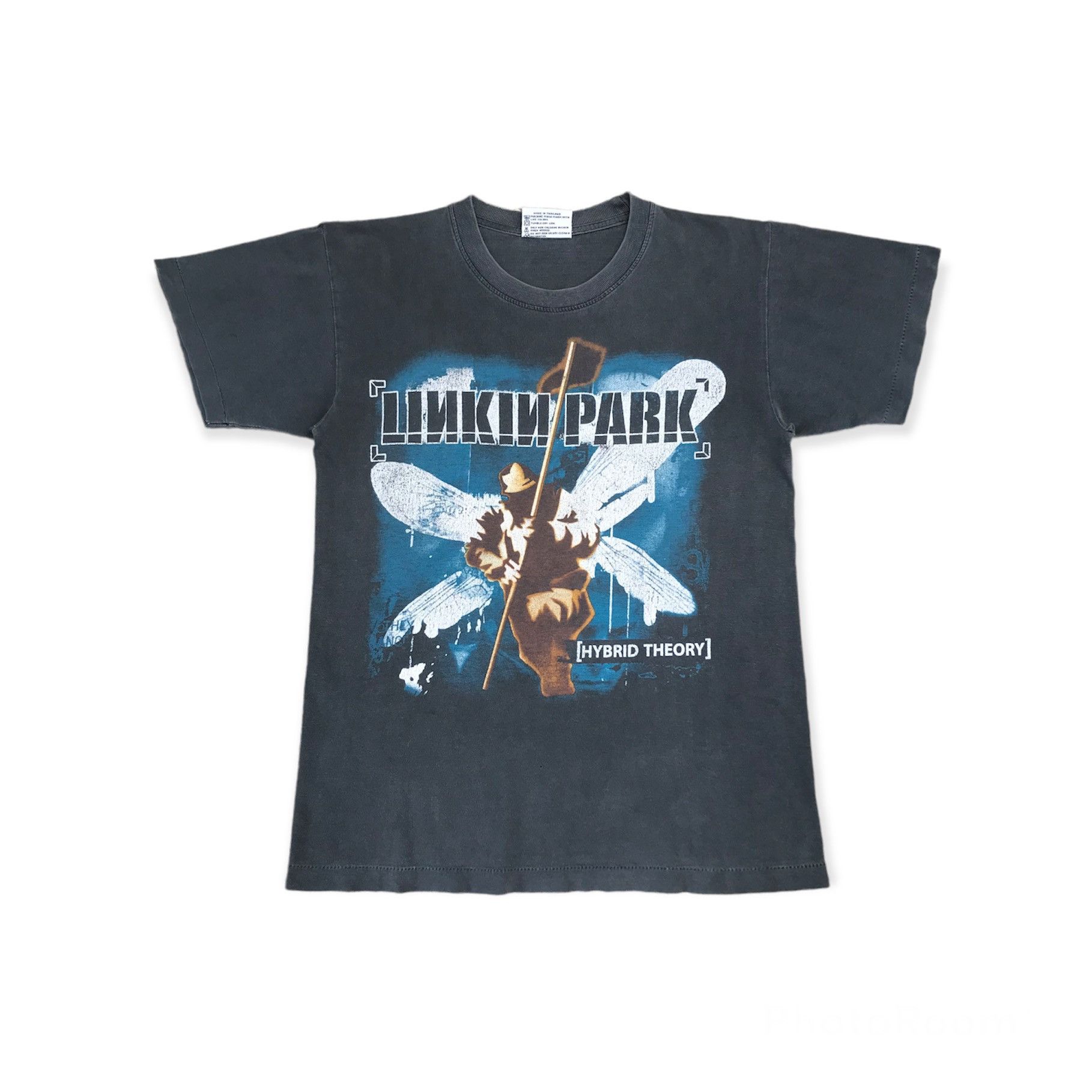 image of Band Tees x Rock Band Vintage Linkin Park Hybrid Theory Band Tshirt in Faded Black (Size Medium)