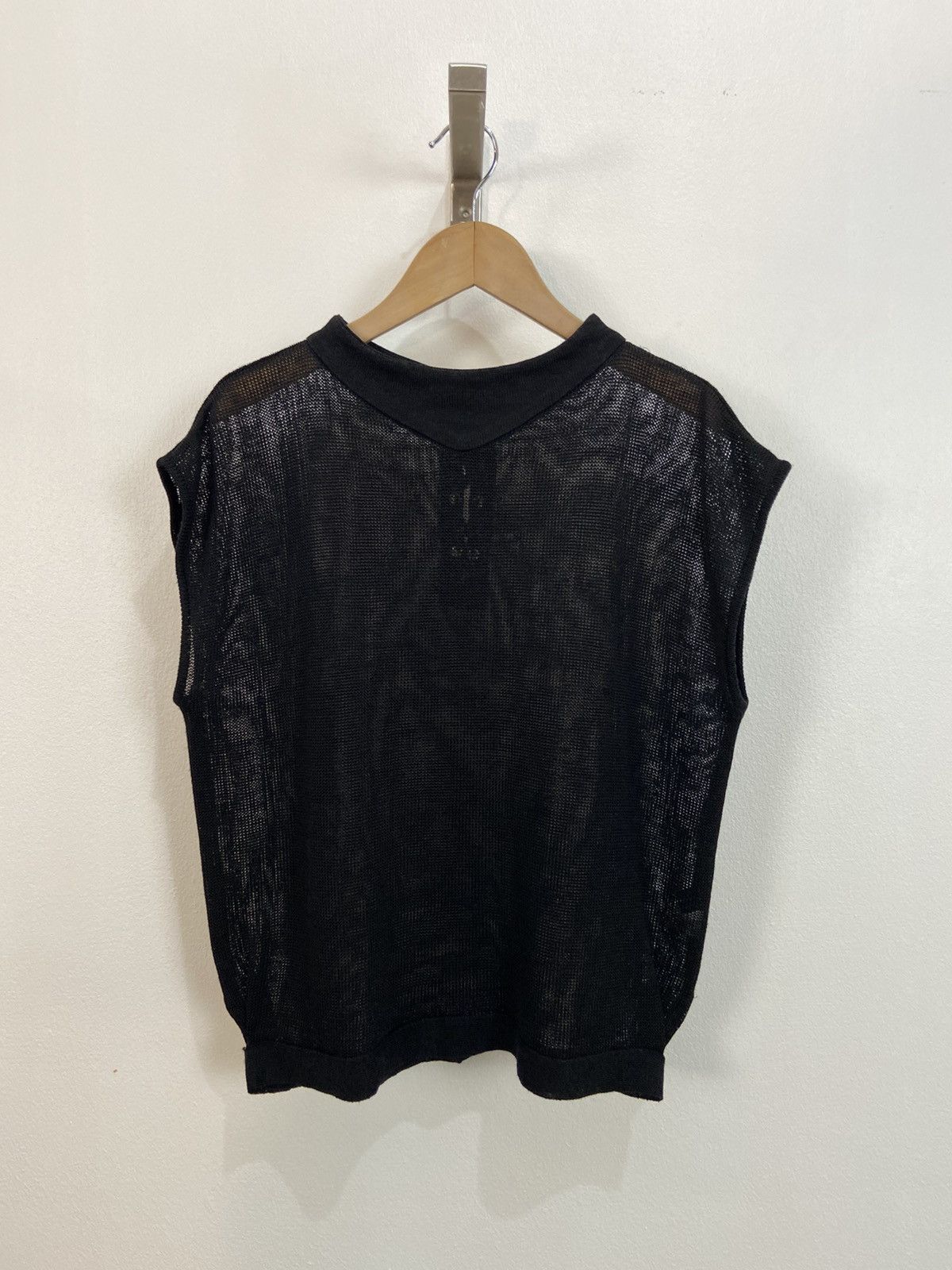 Thierry Mugler Thierry Mugler Knit Mesh Lace Sleeveless Blouse Size M / US 6-8 / IT 42-44 - 2 Thumbnail