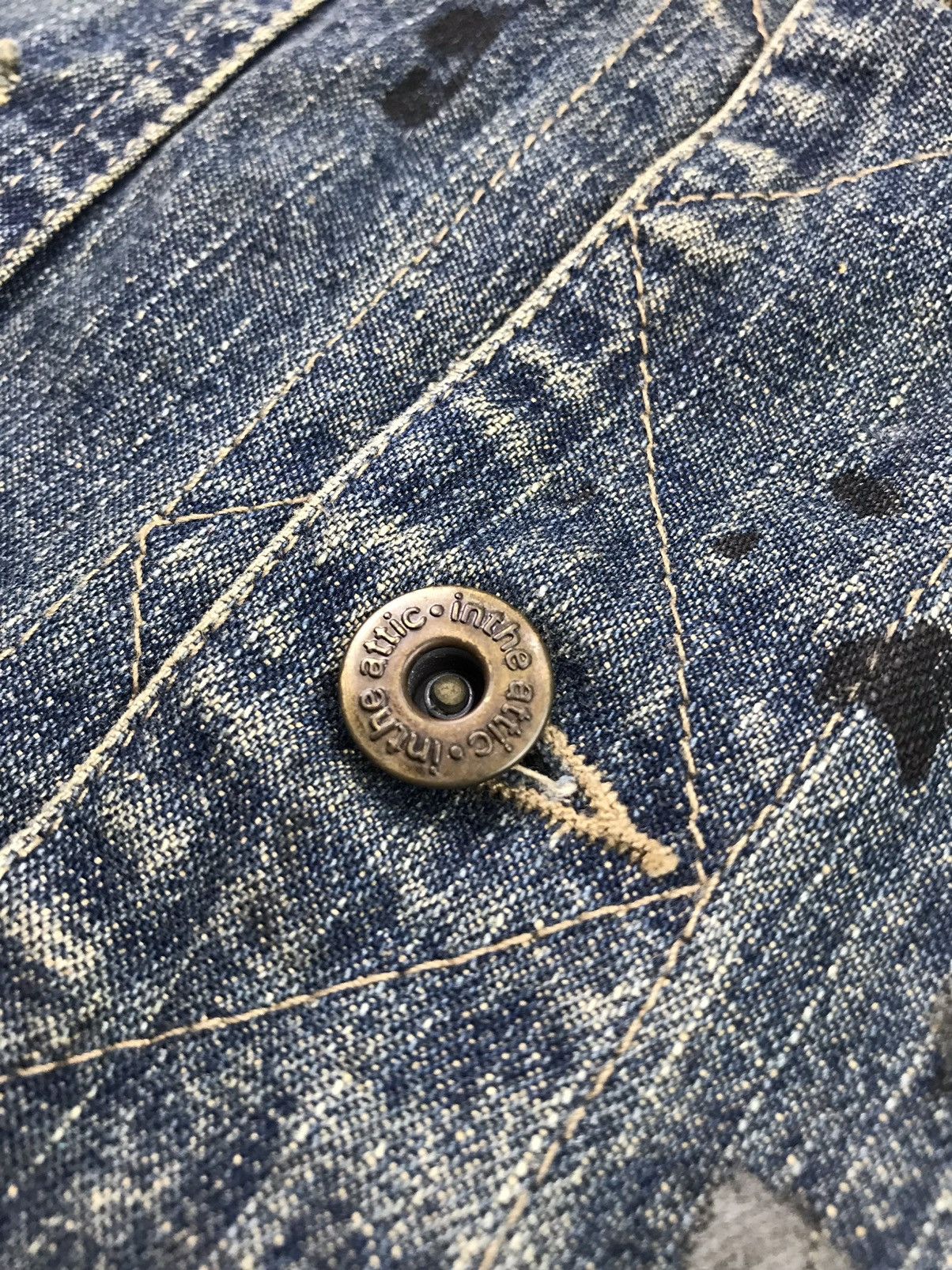 In The Attic IN THE ATTIC ART DISTRESSED DENIM JACKET Size US L / EU 52-54 / 3 - 9 Thumbnail