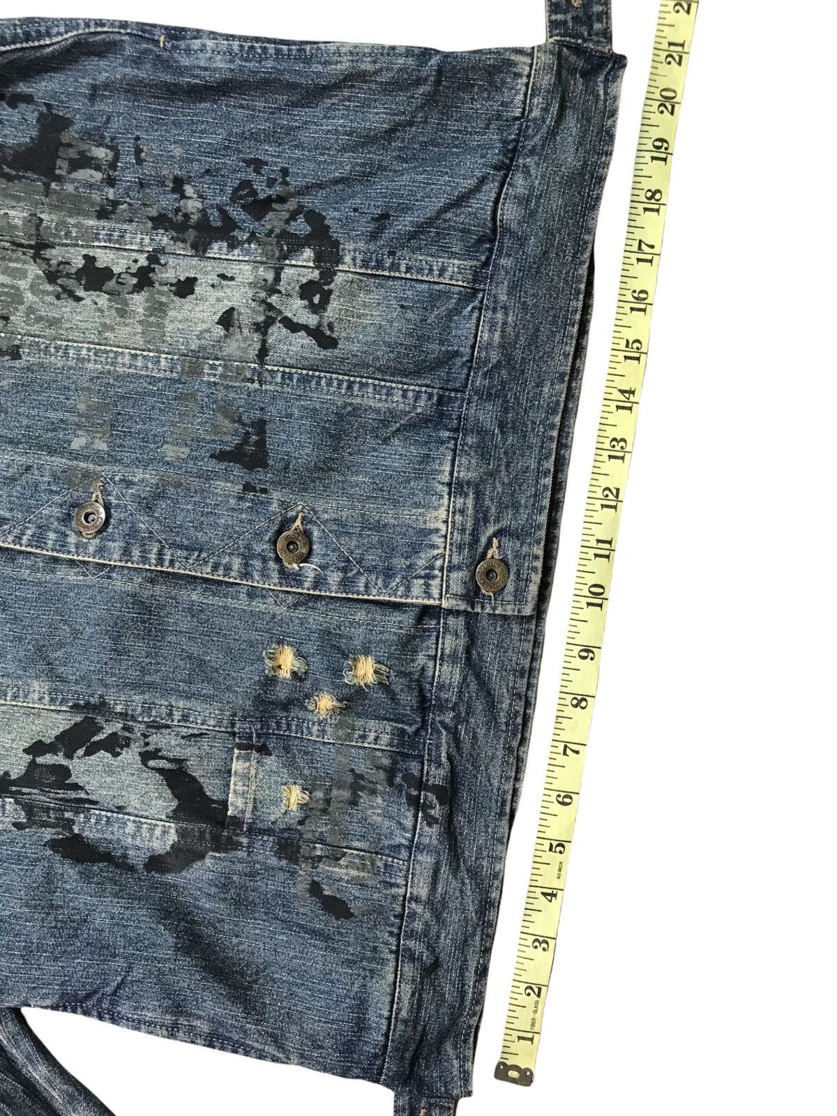 In The Attic IN THE ATTIC ART DISTRESSED DENIM JACKET Size US L / EU 52-54 / 3 - 24 Thumbnail