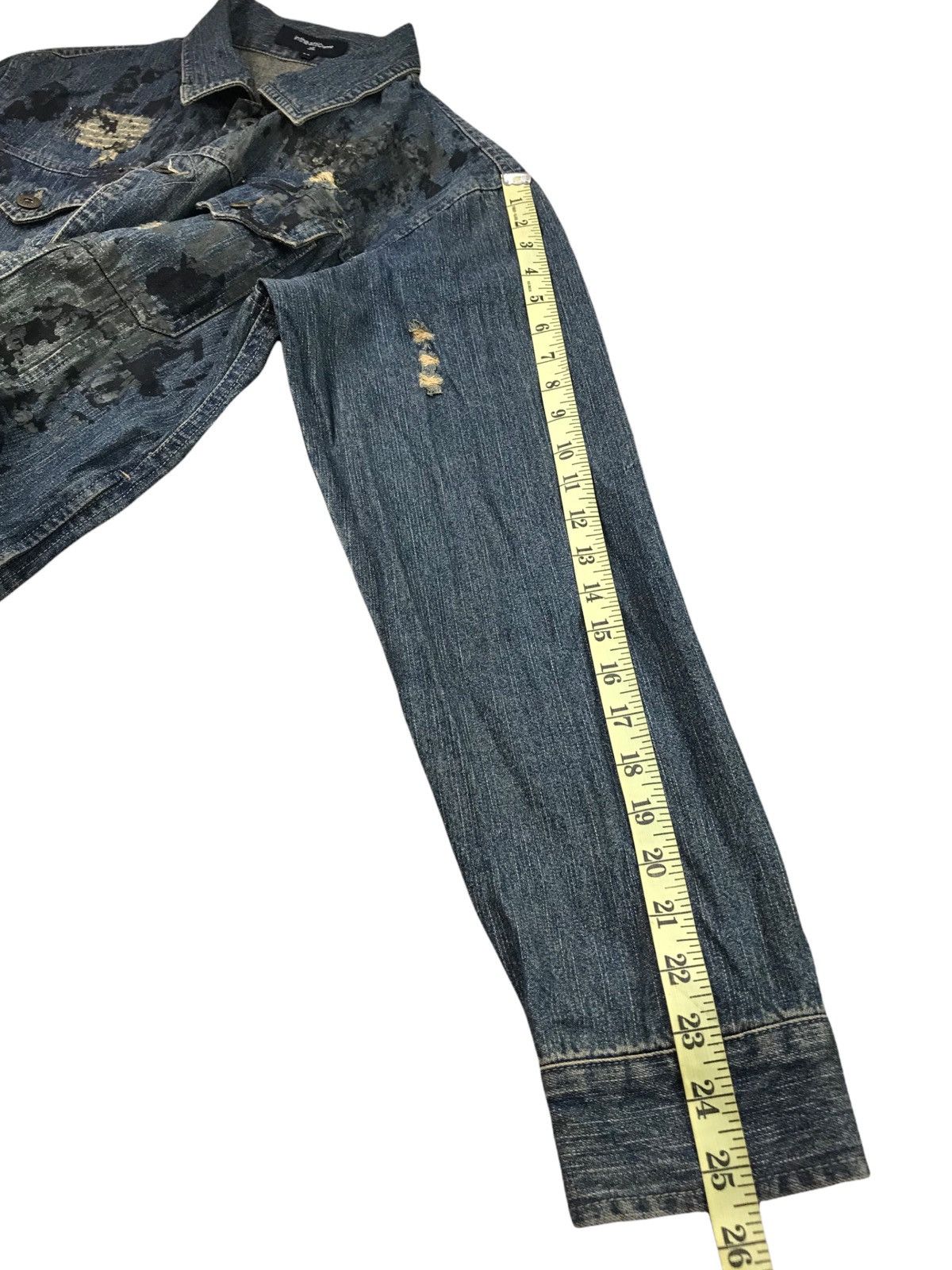 In The Attic IN THE ATTIC ART DISTRESSED DENIM JACKET Size US L / EU 52-54 / 3 - 23 Thumbnail