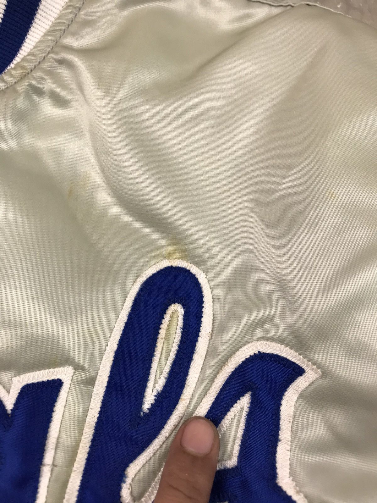 MLB × Vintage 🔥VINTAGE 80s KANSAS CITY ROYALS MLB STARTER SATIN FELCO Size US M / EU 48-50 / 2 - 11 Thumbnail